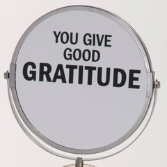 Lisa Levy, Das buena gratitud, 2014, Espejo, Plástico, Mármol, Objetos encontrados