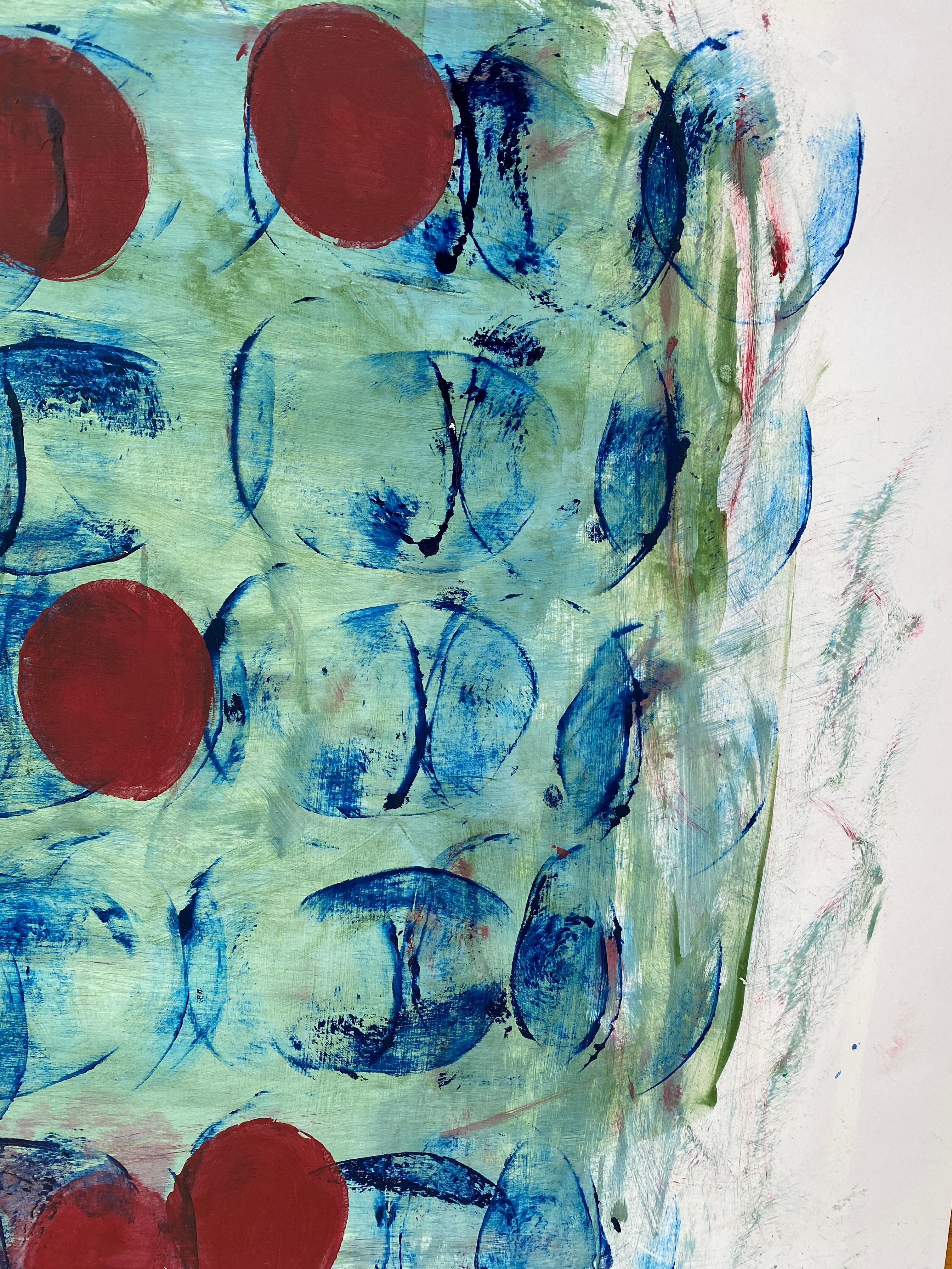 Sous l'eau : cercles rouges contre fond bleu  - Abstrait Painting par Lisa Lightman
