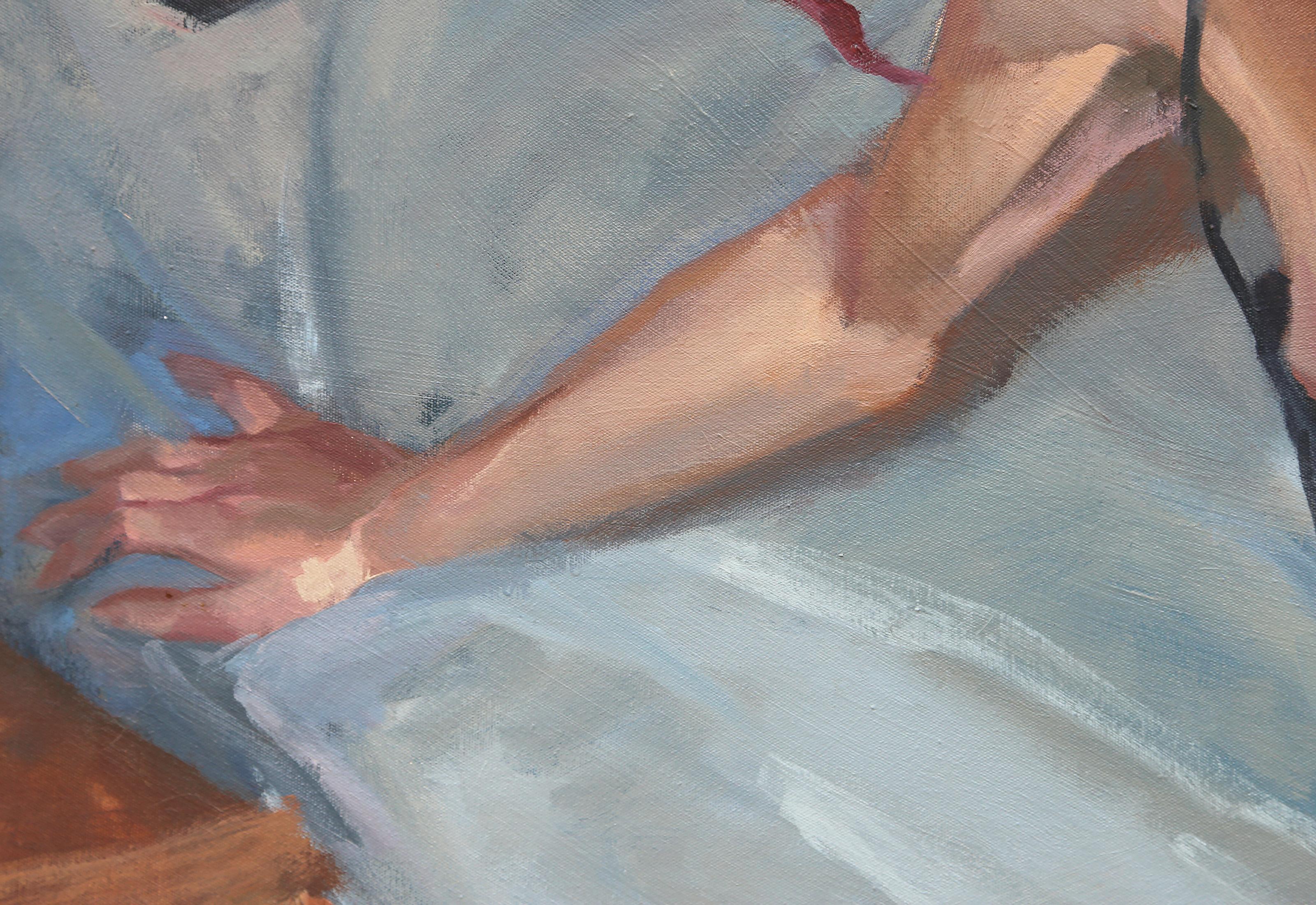 Donna a letto, pittura a olio fotorealista di Lisa Martin in vendita 1