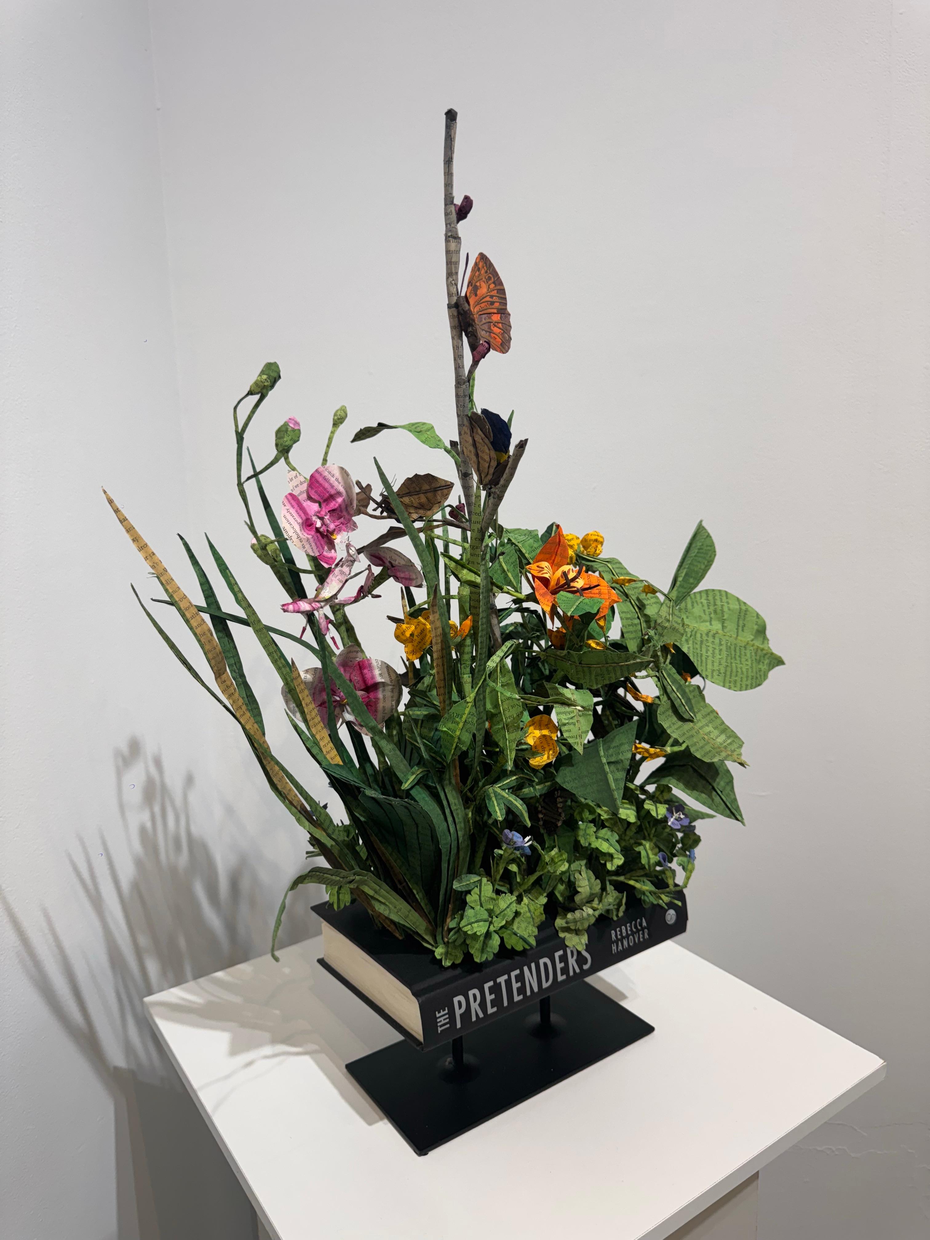 Pretender - Contemporary Sculpture by Lisa Meek
