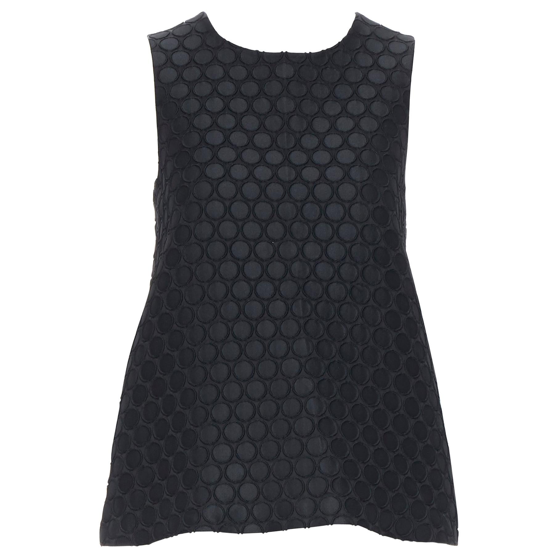 LISA PERRY black texture circle fabric flared A-line sleeveless top US0 XS
Brand: Lisa Perry
Designer: Lisa Perry
Model Name / Style: Flared top
Material: Acetate, polyester
Color: Black
Pattern: Polka Dot
Closure: Zip
Extra Detail: Flared boxy fit.
