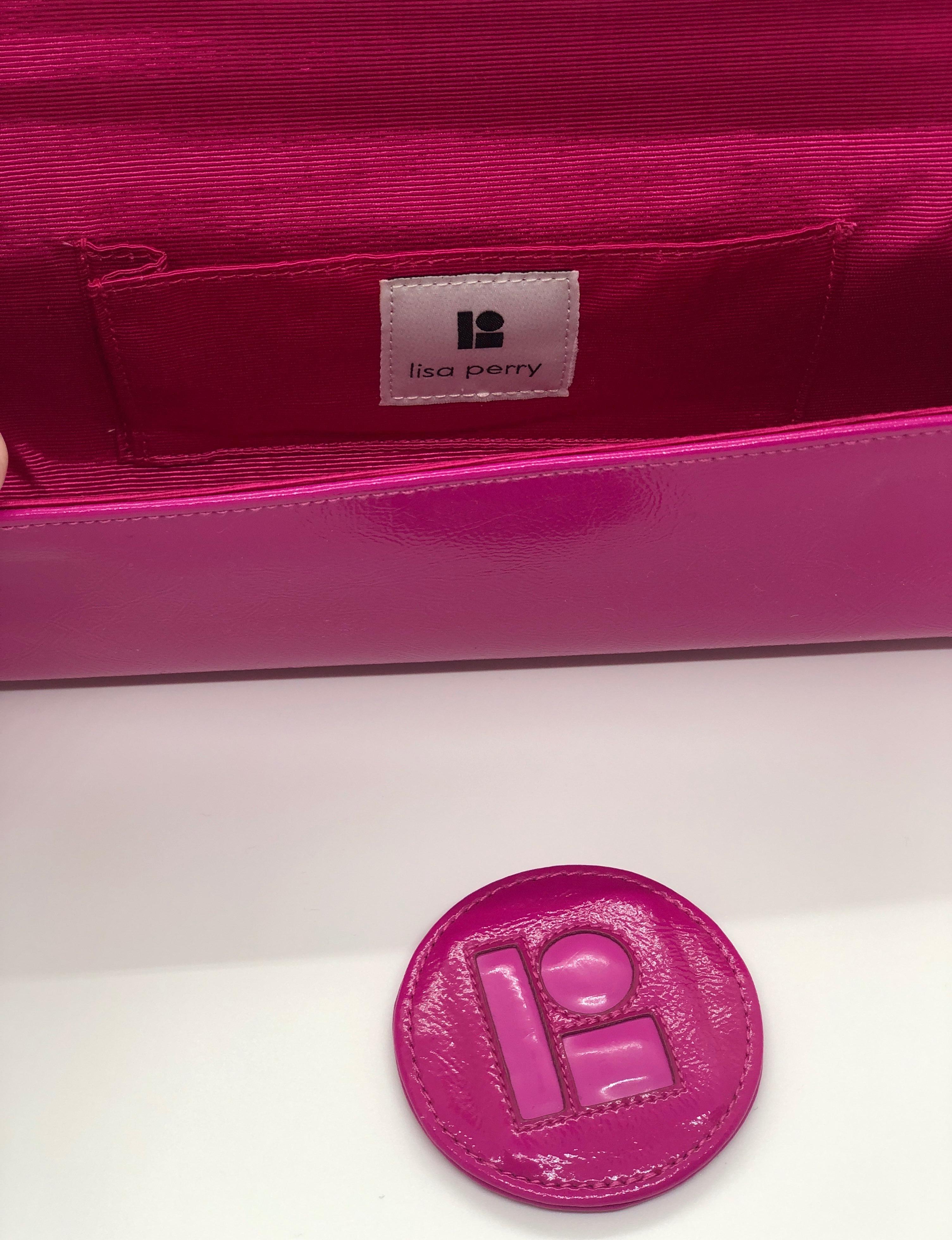 Lisa Perry Mod Fuchsia Pink Patent Leather Clutch Handbag w/ Magnetic Closure  11