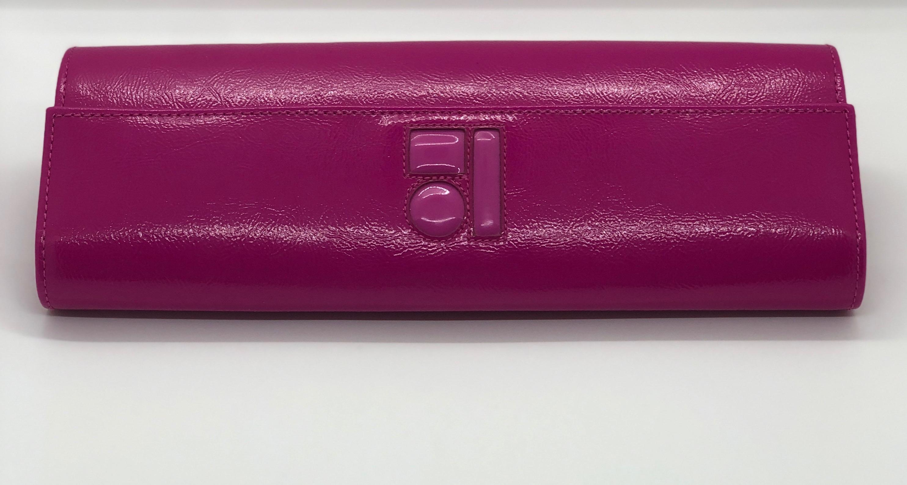 Lisa Perry Mod Fuchsia Pink Patent Leather Clutch Handbag w/ Magnetic Closure  1