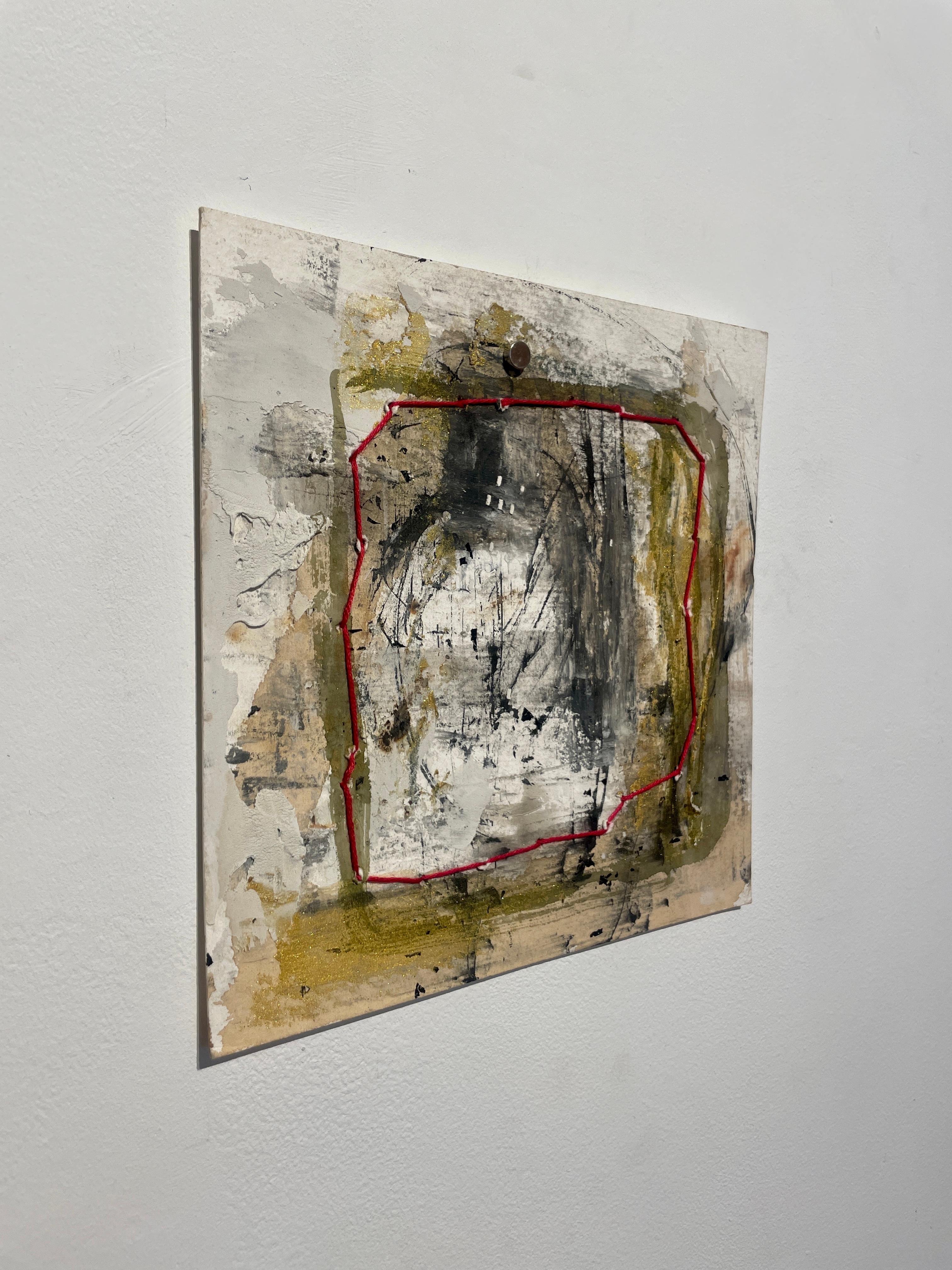 Explorations 25 (astratto, tecnica mista su carta, colori scuri e neutri, rosso) - Painting di Lisa Pressman