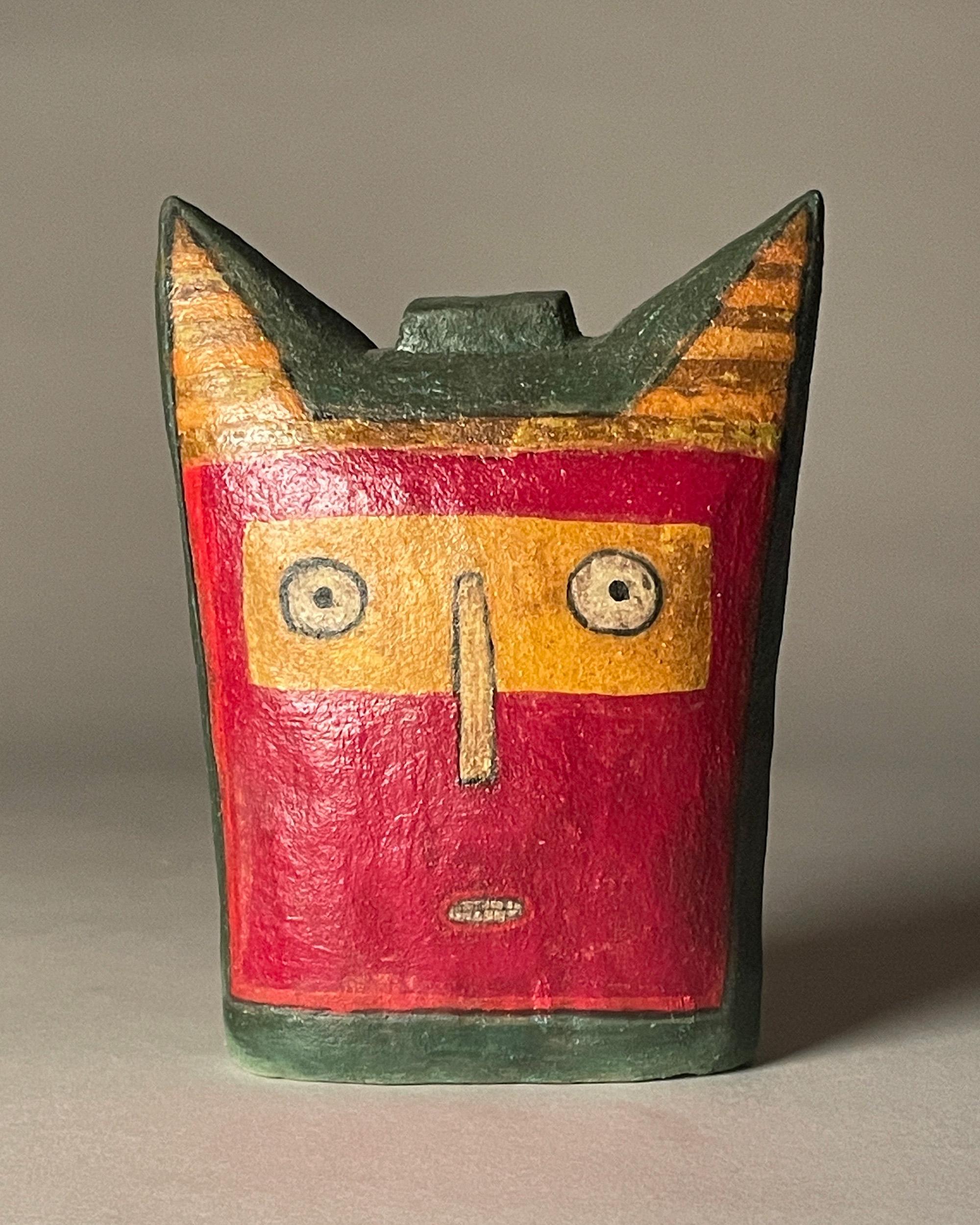 Lisa Smith Figurative Sculpture - Face Jar