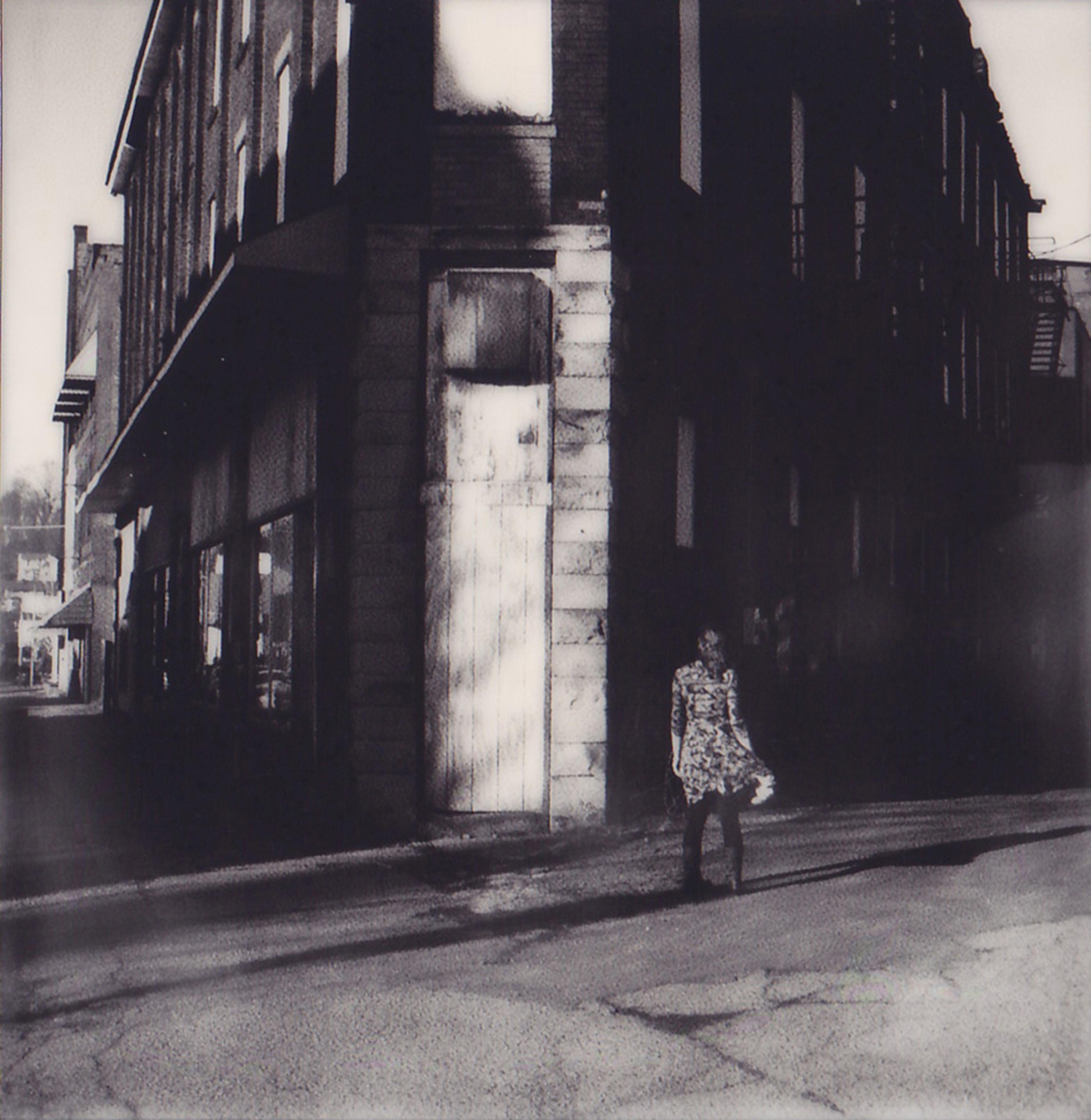 Lisa Toboz Landscape Photograph - Sundown - Contemporary, Figurative, Woman, Polaroid, 21st Century