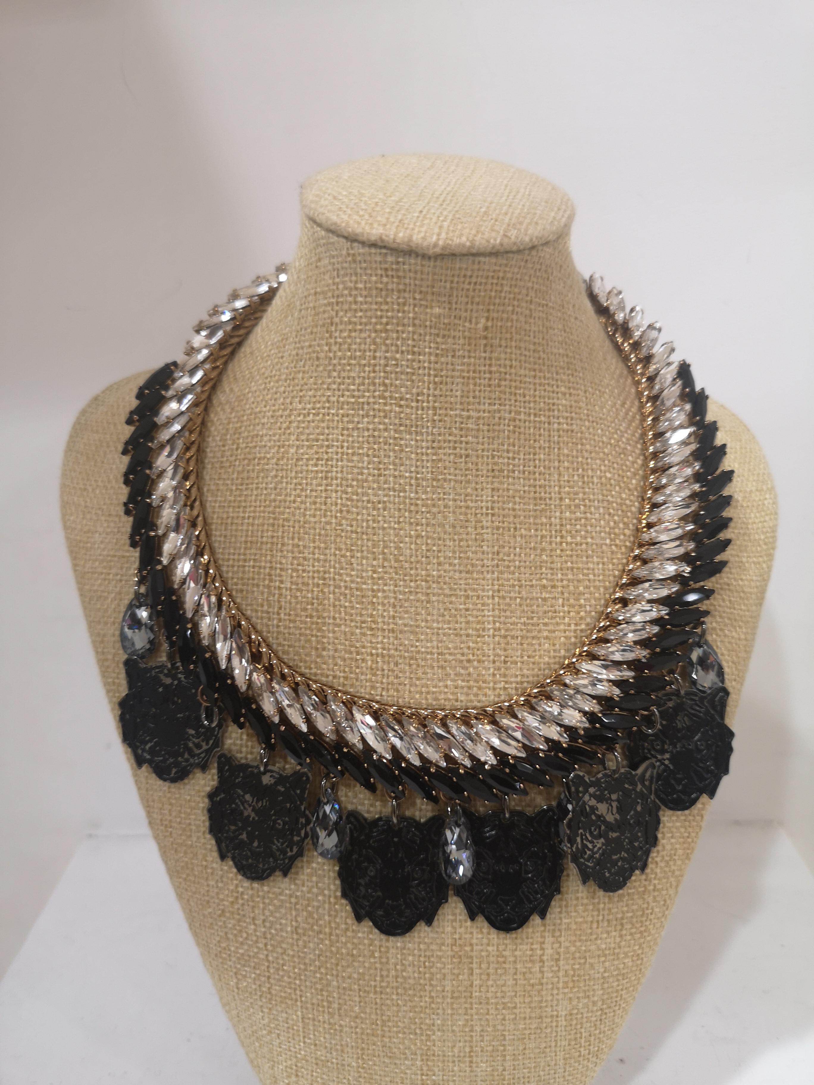 LisaC Black tigers swarovski stones necklace
total lenght 42 cm
