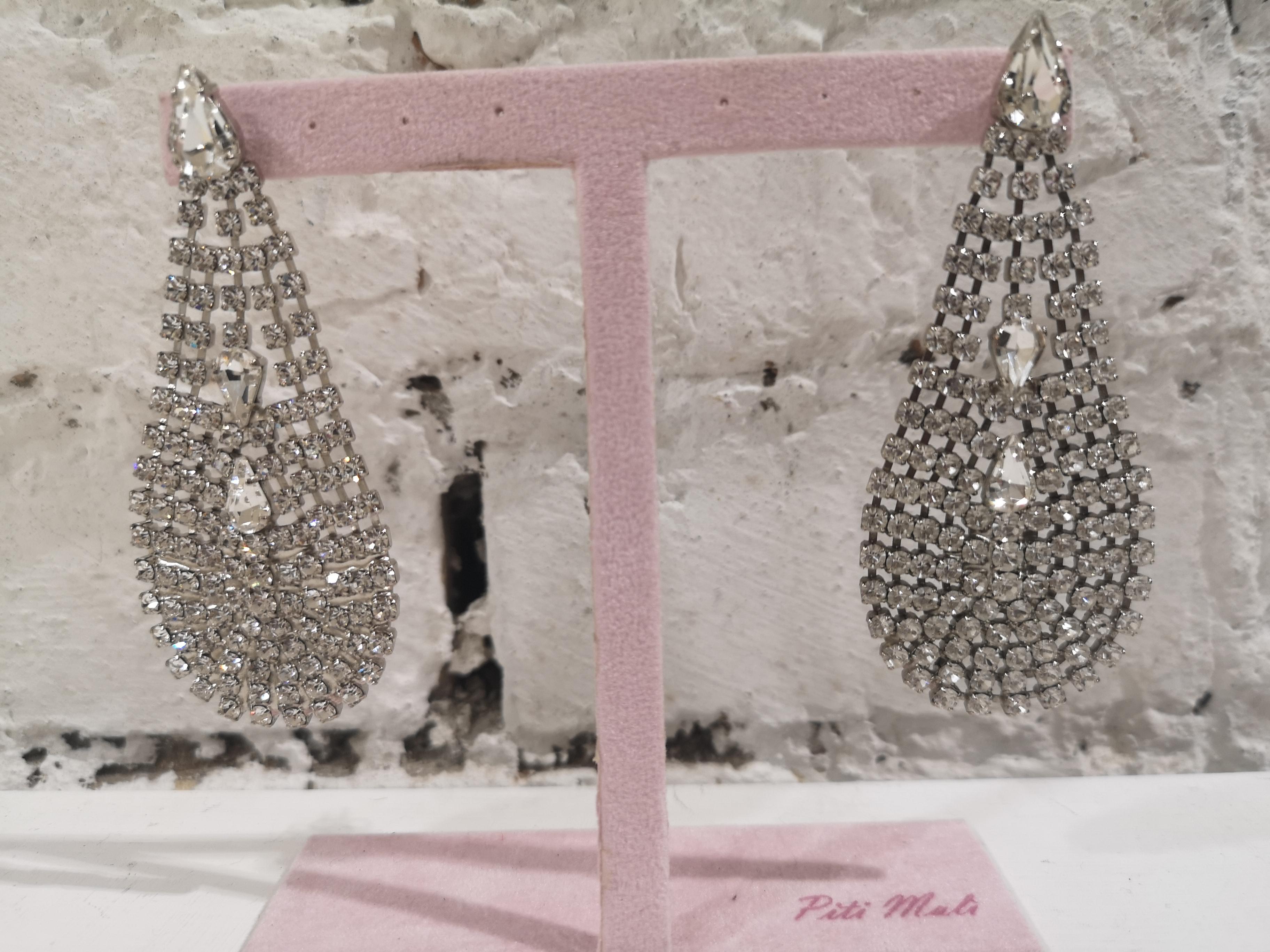 LisaC crystal swarovski pendant drops earrings In New Condition In Capri, IT