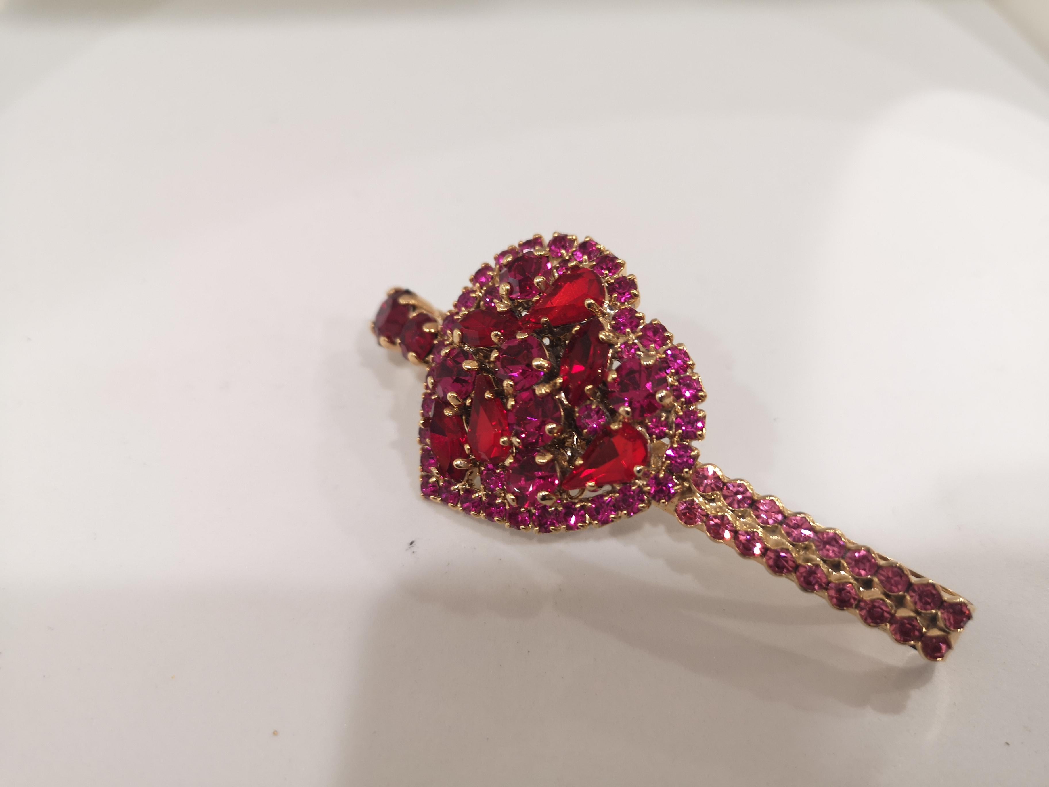 LisaC swarovski heart clip 7