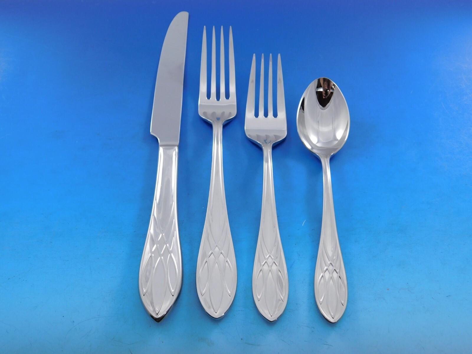 Lismore by Waterford Ensemble de couverts en acier inoxydable pour 6 Service 35 pièces Dîner en vente 4