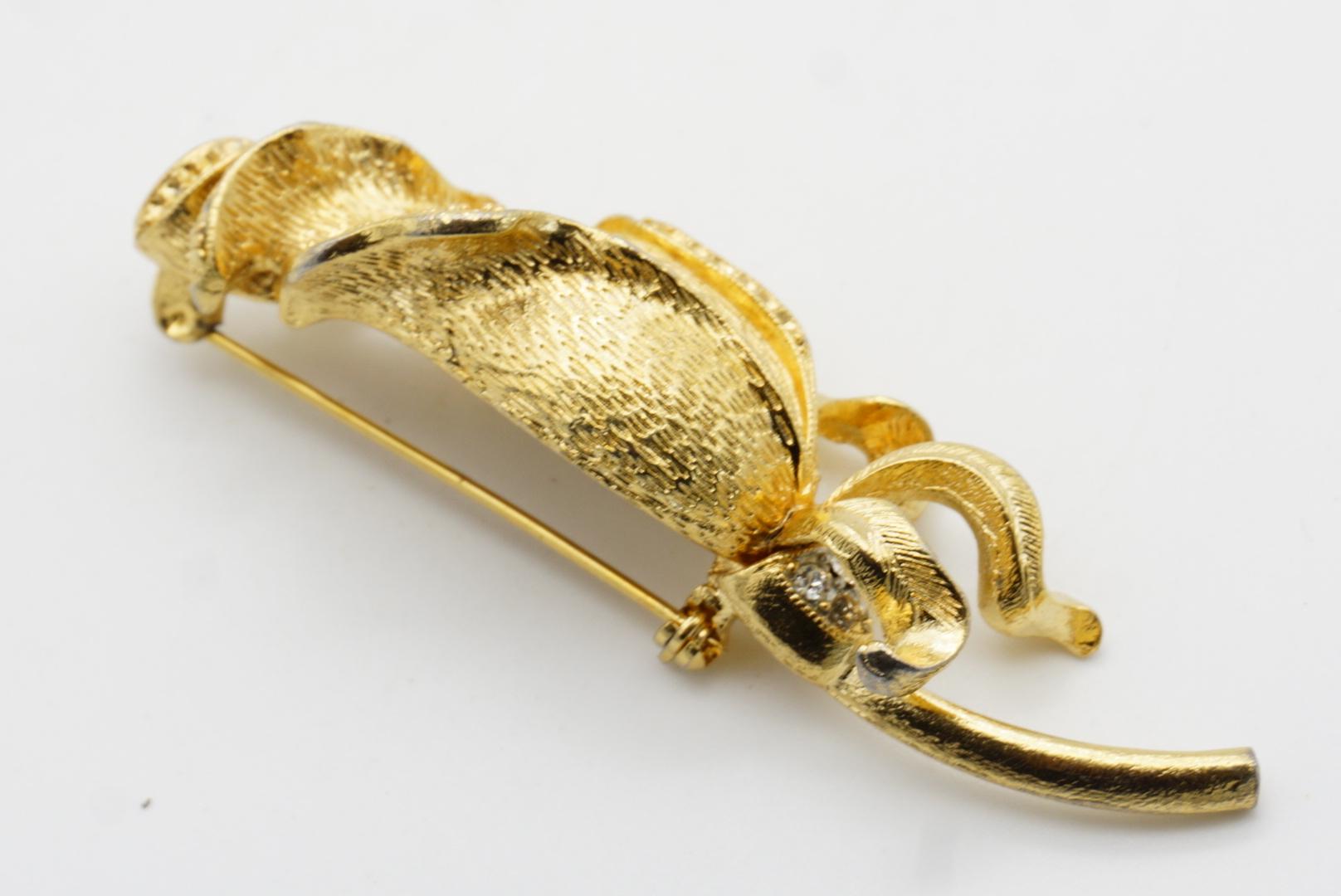 Lisner Vintage 1950s Textured Vivid Large Long Rose Leaf Flower Chunky Brooch For Sale 5