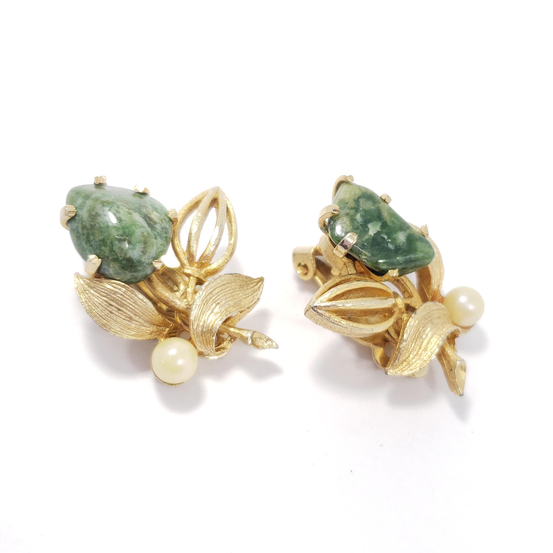 A pair of stylish vintage clip-on earrings by jewelry designer Lisner. This vintage pair of clips features faux pearls and malachite gemstones set on a gold-filled floral setting.

Marks / hallmarks / etc: Lisner