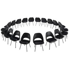 Listing for P. Set of 8 Black Leather Chairs by Eero Saarinen