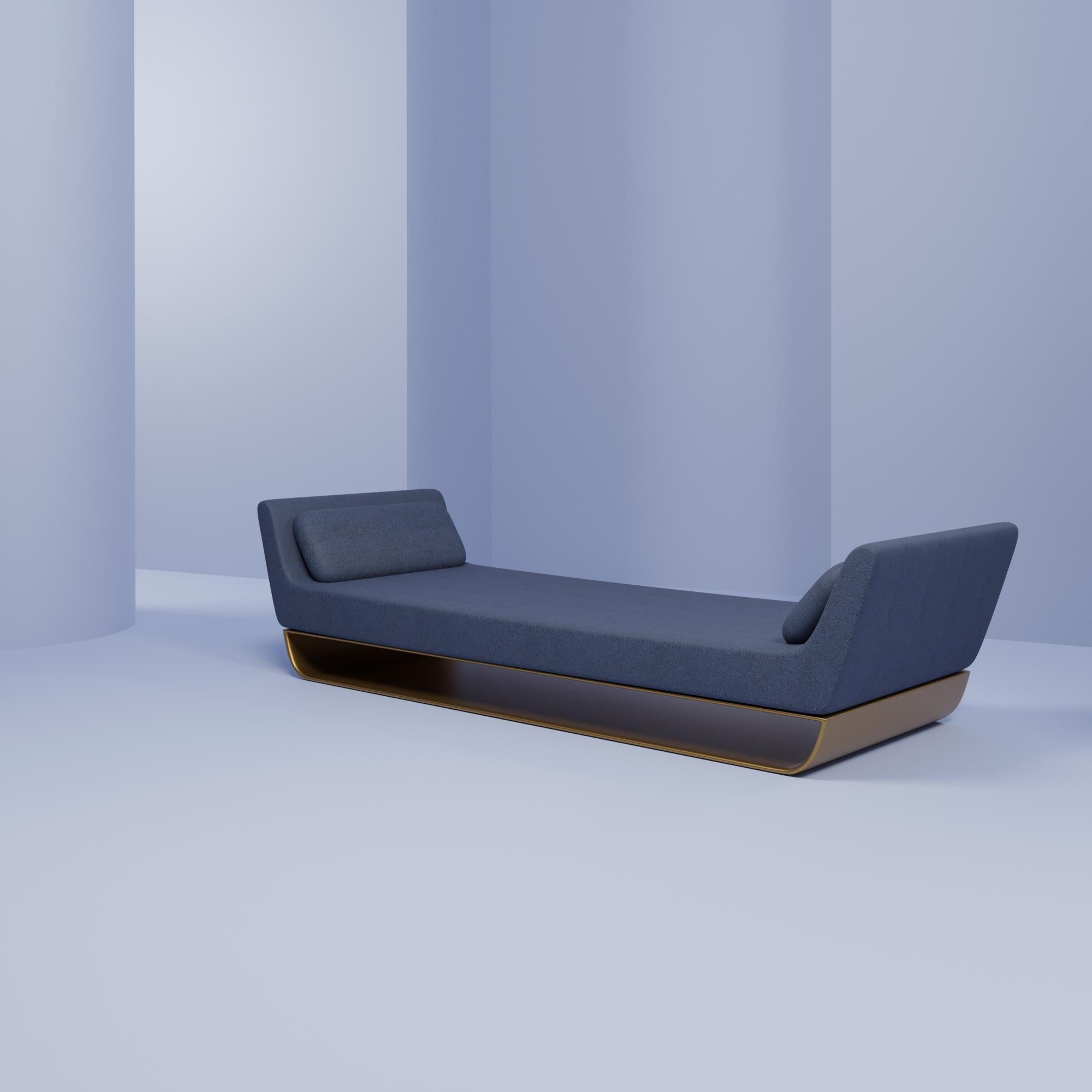 nestle chaise lounge chair