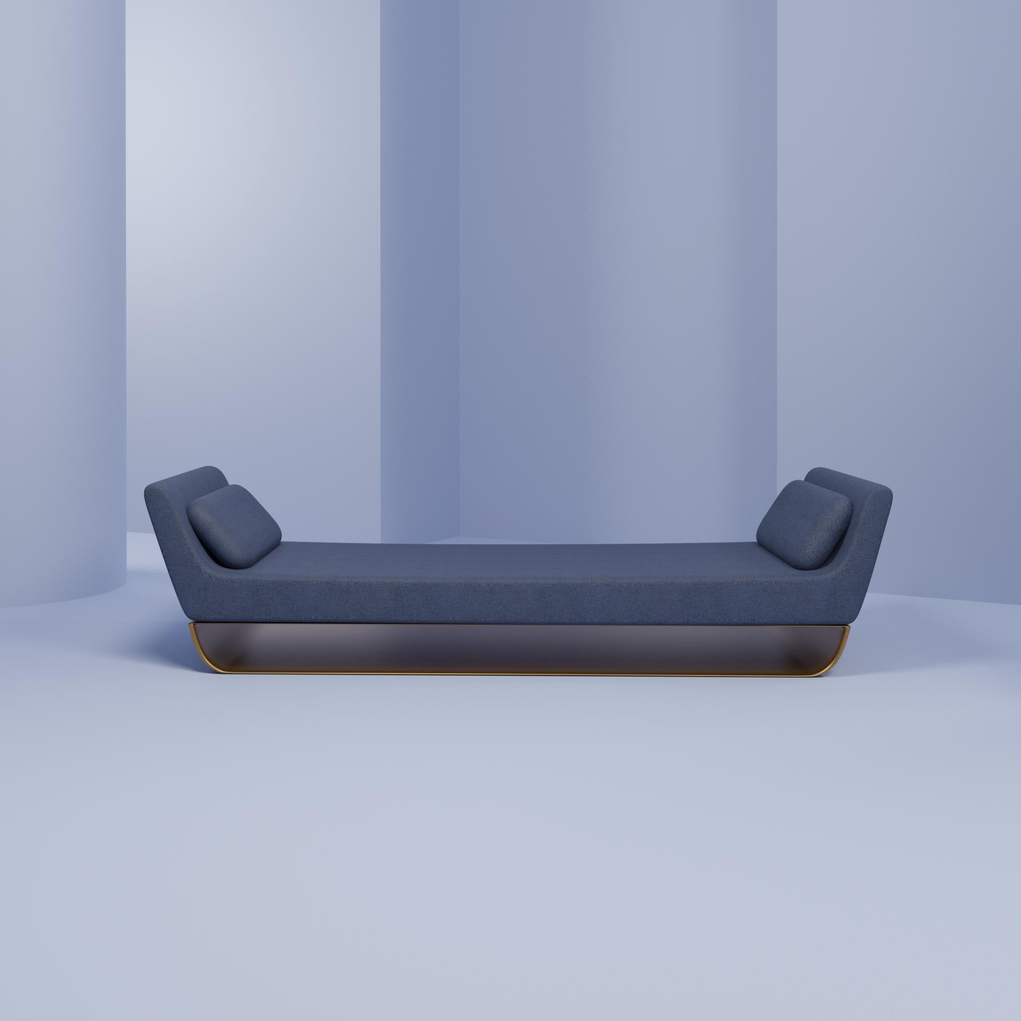 low chaise lounge