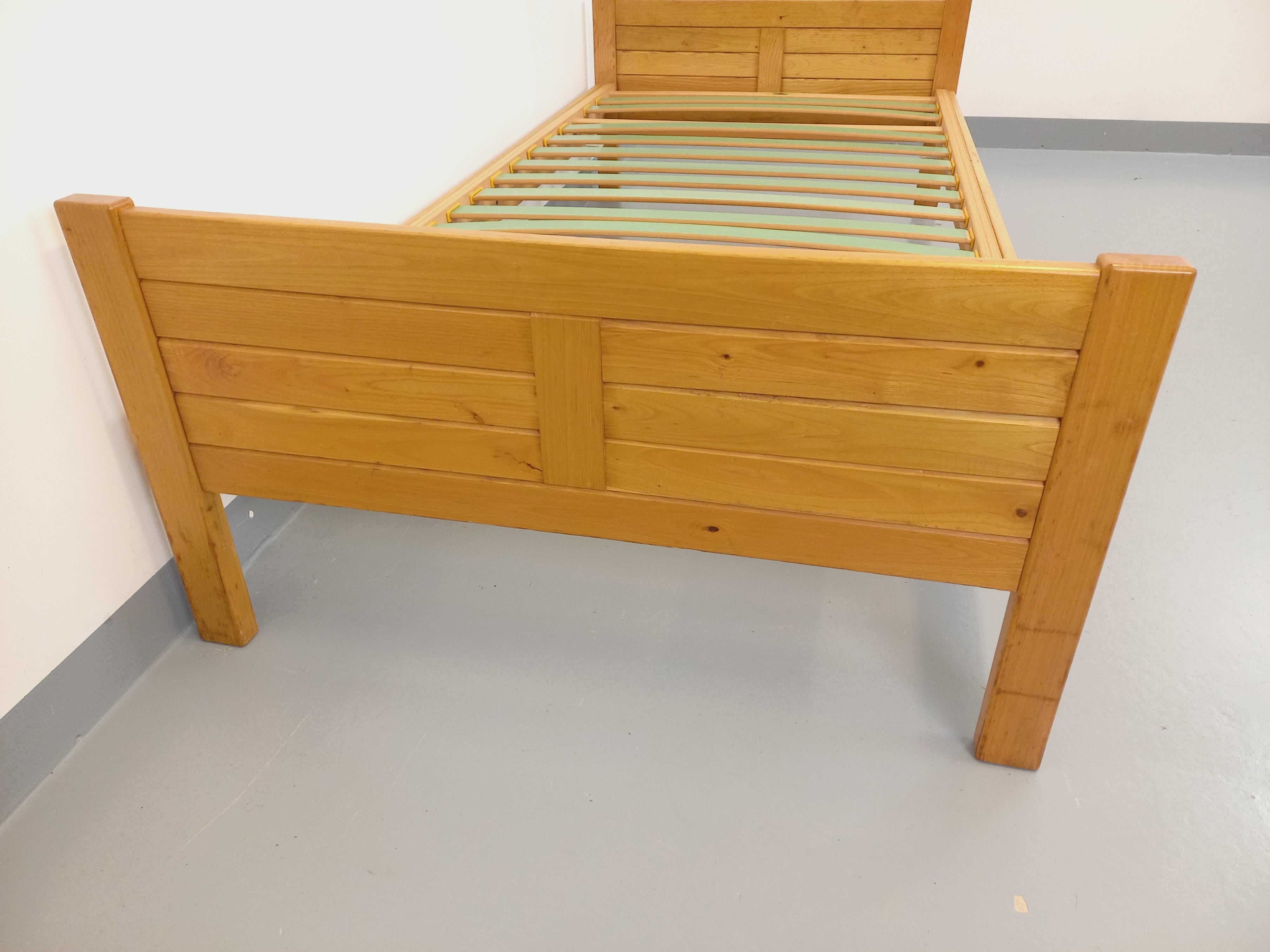 Late 20th Century Lit vintage Mountain Design Les Arcs en bois de frêne des années 60 70 For Sale