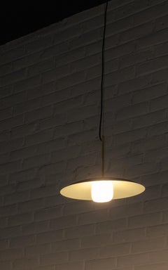 Lita Lámpara colgante con pantalla cónica y cristal opalino by Nuumbra