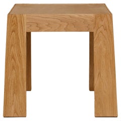 Table d'appoint Lith avec plateau en cuir, par Lynnea Jean. En stock