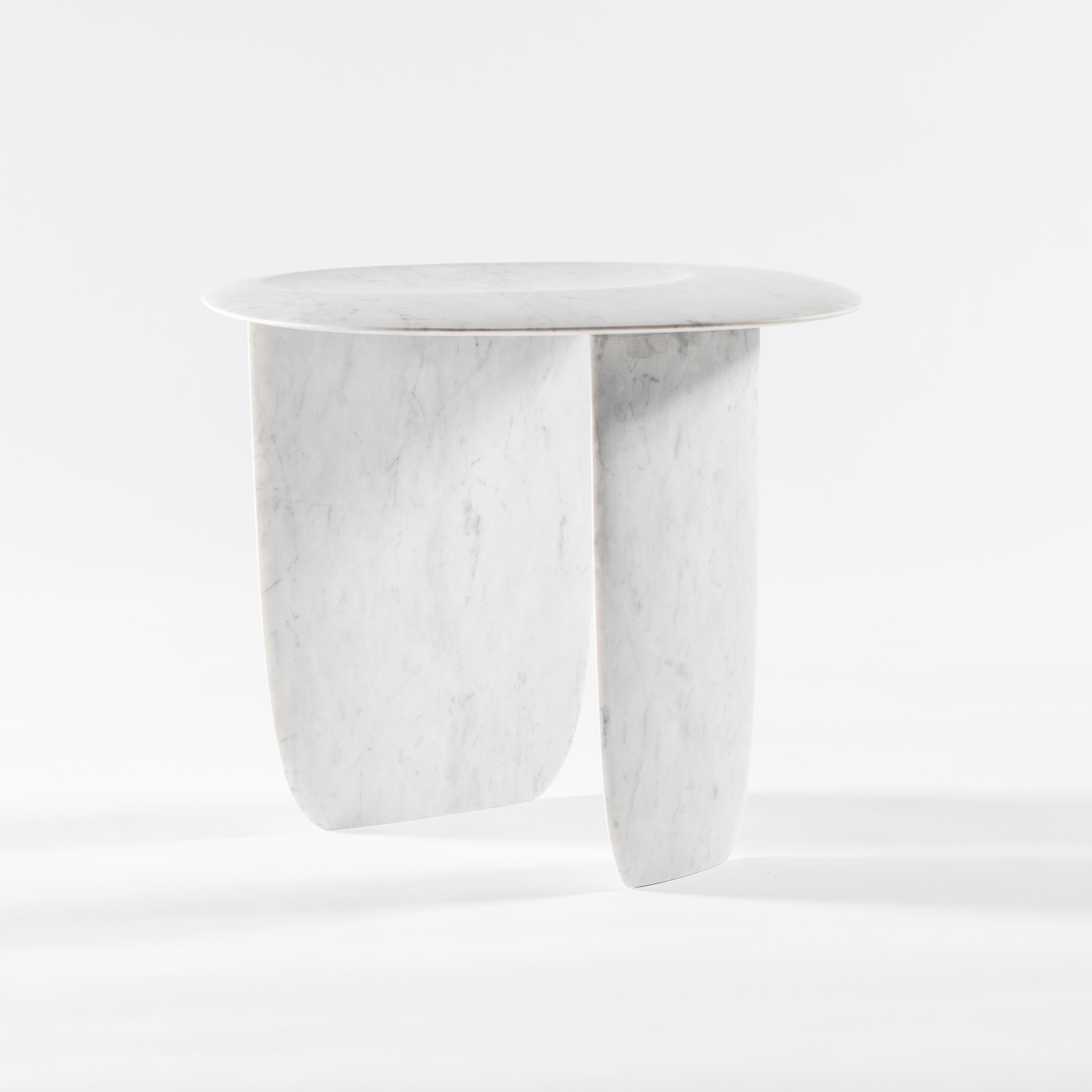 Carved Lithea / Sesi C Coffee Table by Martinelli Venezia Marble Stone White Black  For Sale