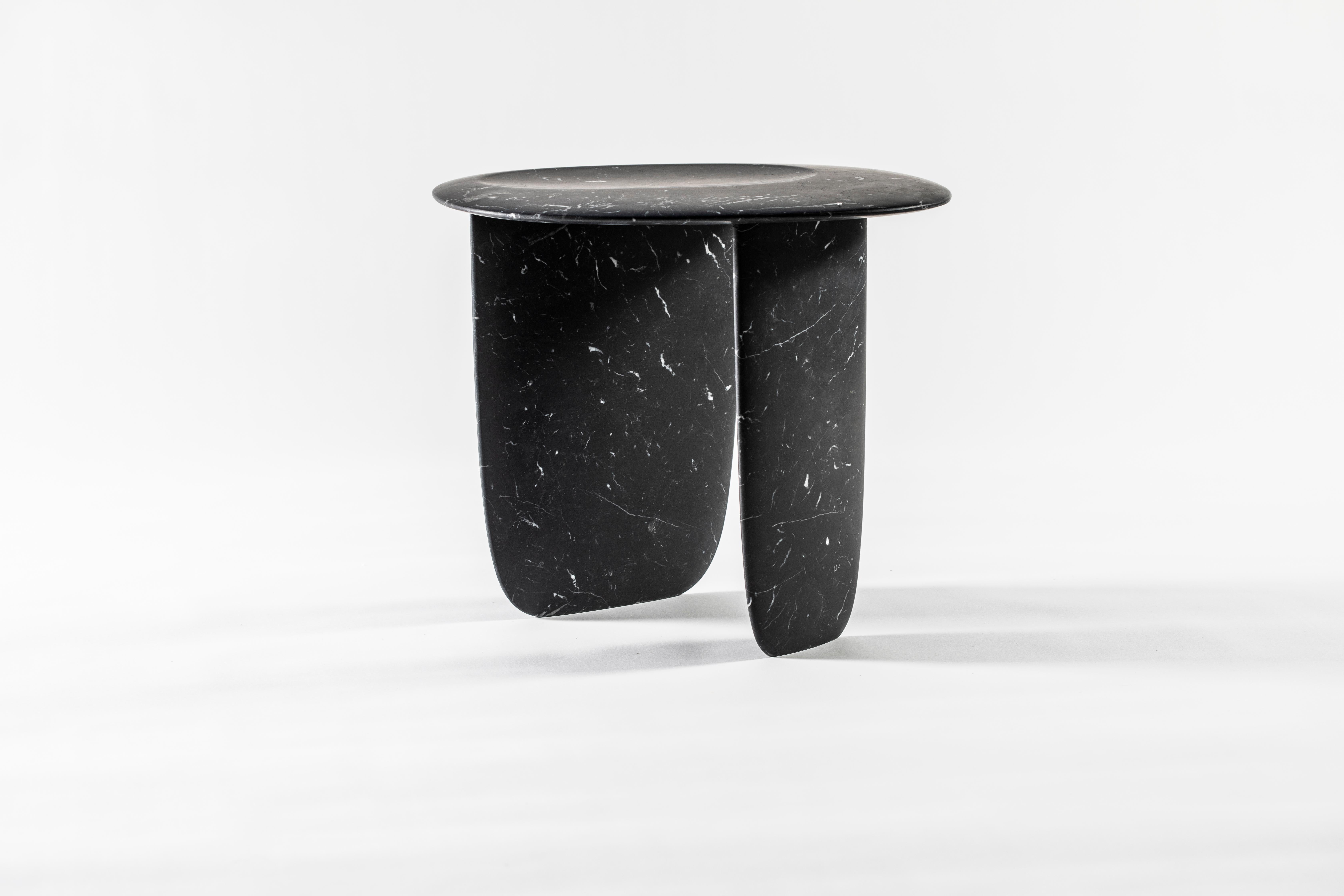 Lithea / Sesi C Coffee Table by Martinelli Venezia Marble Stone White Black  For Sale 1