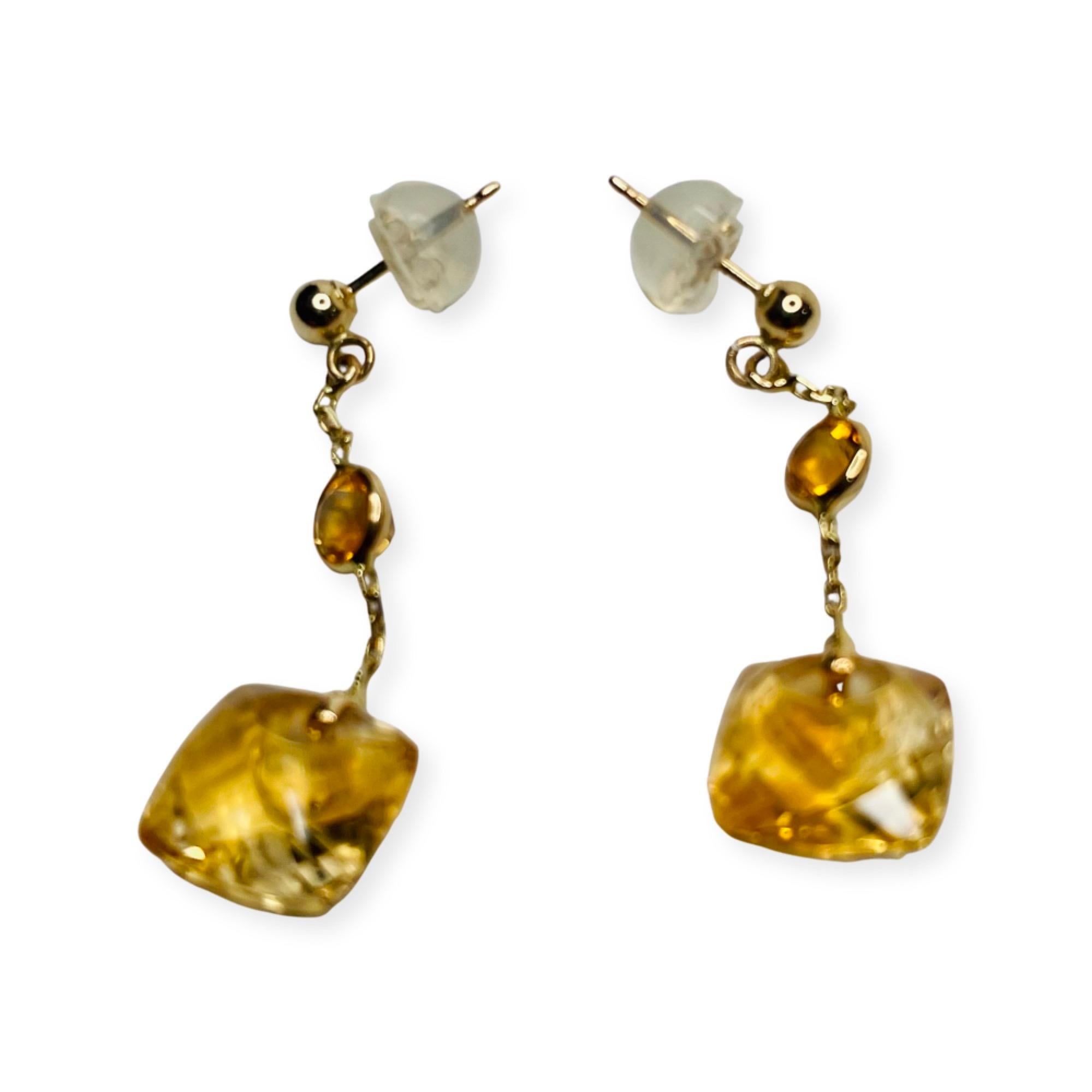 Contemporary Lithos 14K Yellow Gold Citrine Earrings For Sale