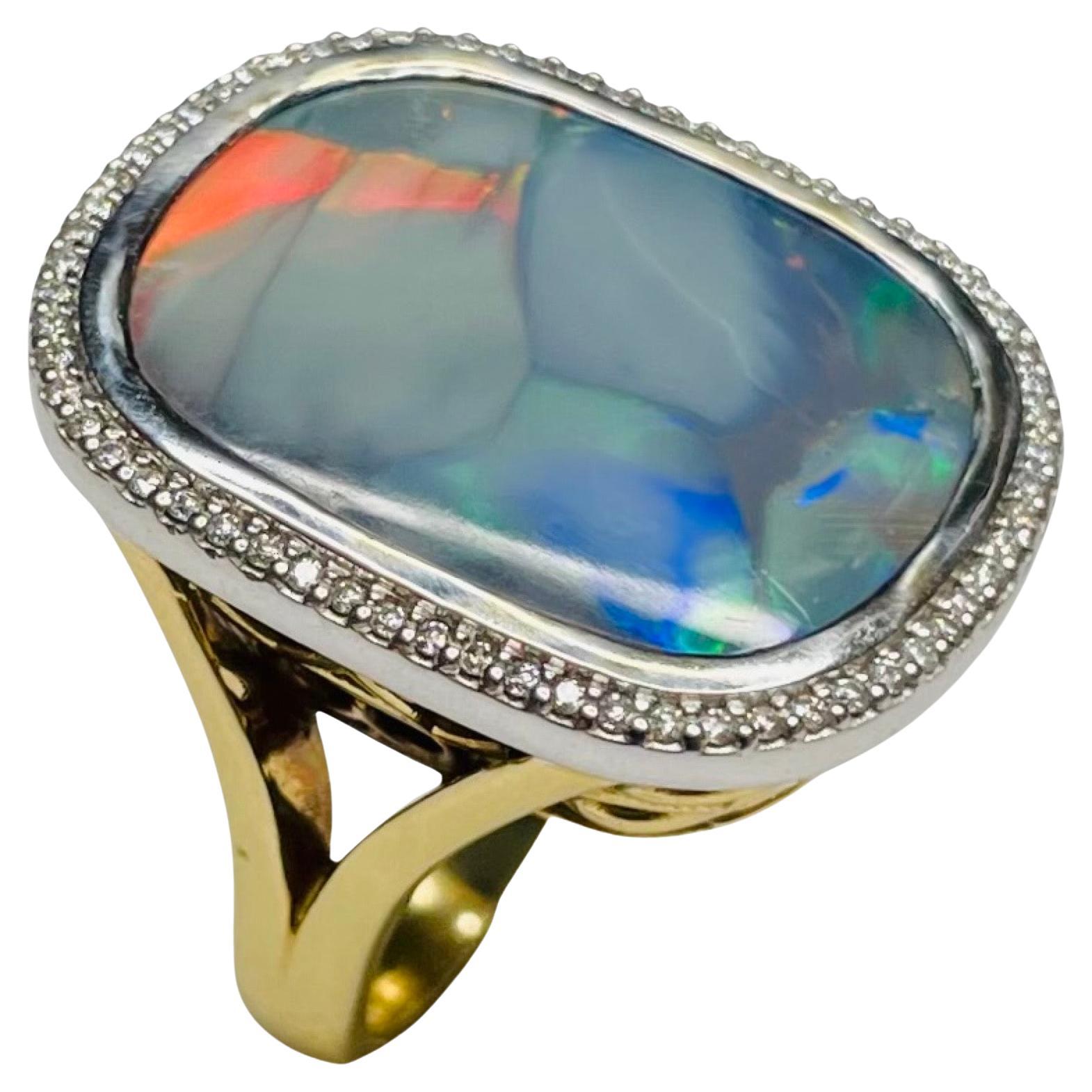 Lithos 18K Yellow Gold and Platinum Lightning Ridge Black Opal Ring