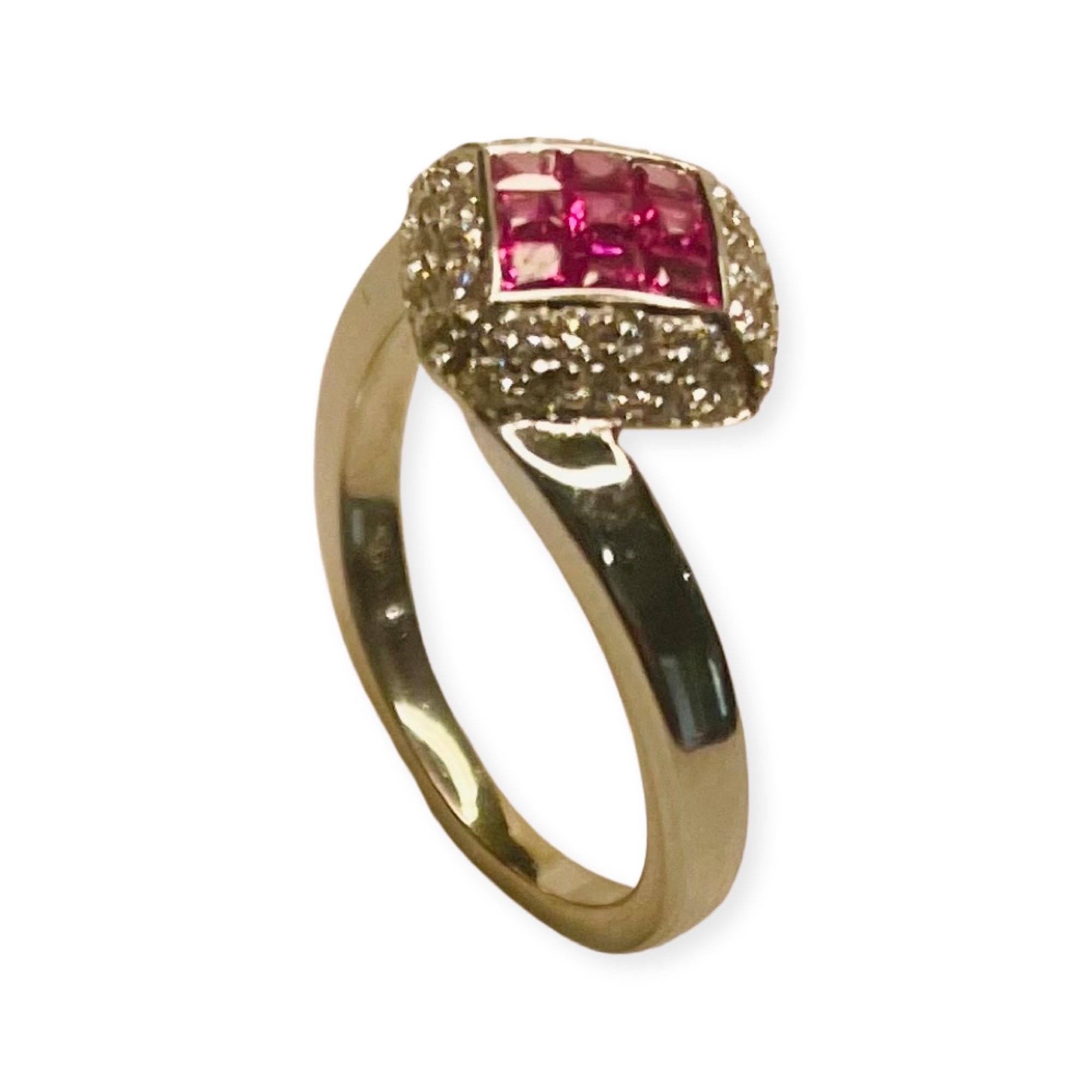 Princess Cut Lithos 18KW Gold Invisible Set Natural Pink Sapphires & Diamond Ring For Sale