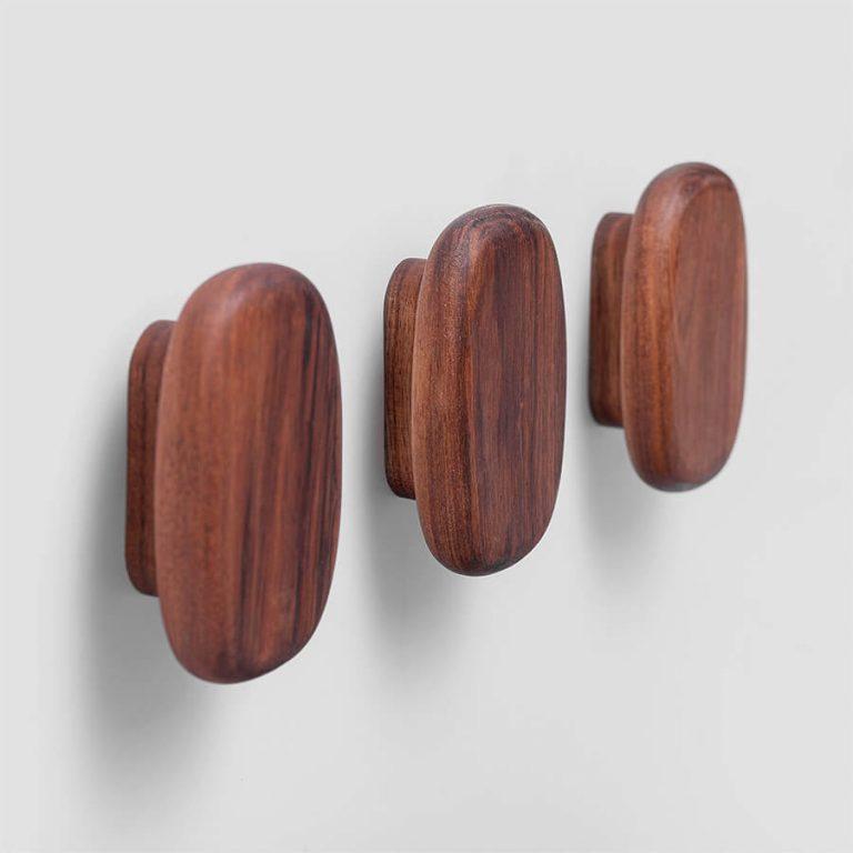 Bois de feuillus Support mural Lithos en vente
