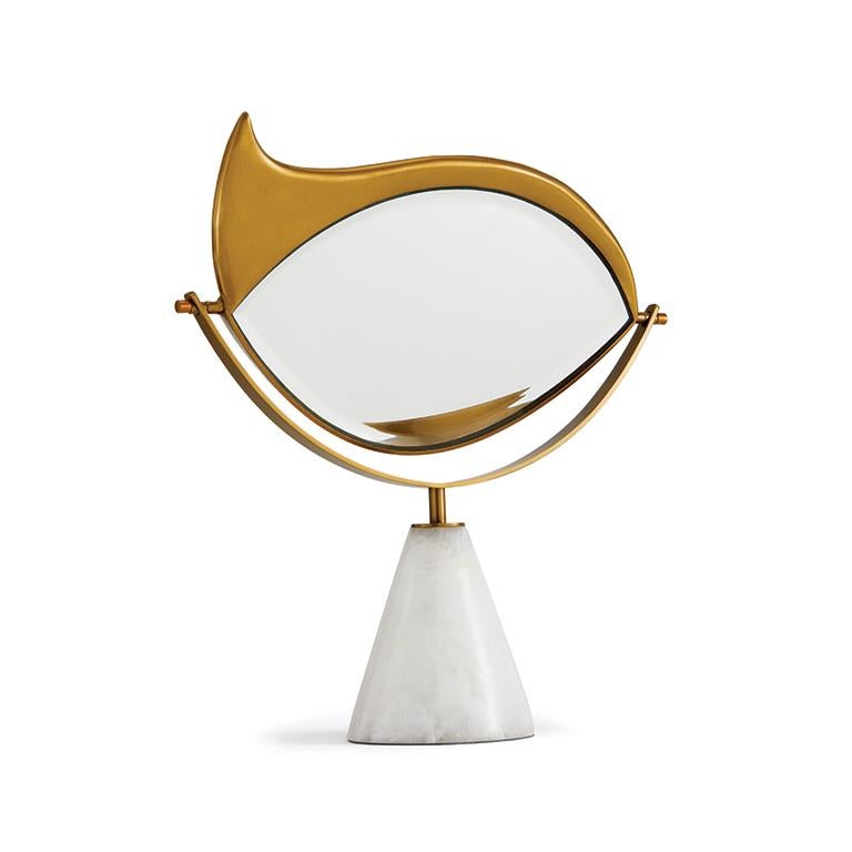 Lito Vanity MIrror In New Condition For Sale In Irving, TX