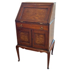 Antique Little 19th Century Desk by Gillows of Lancaster