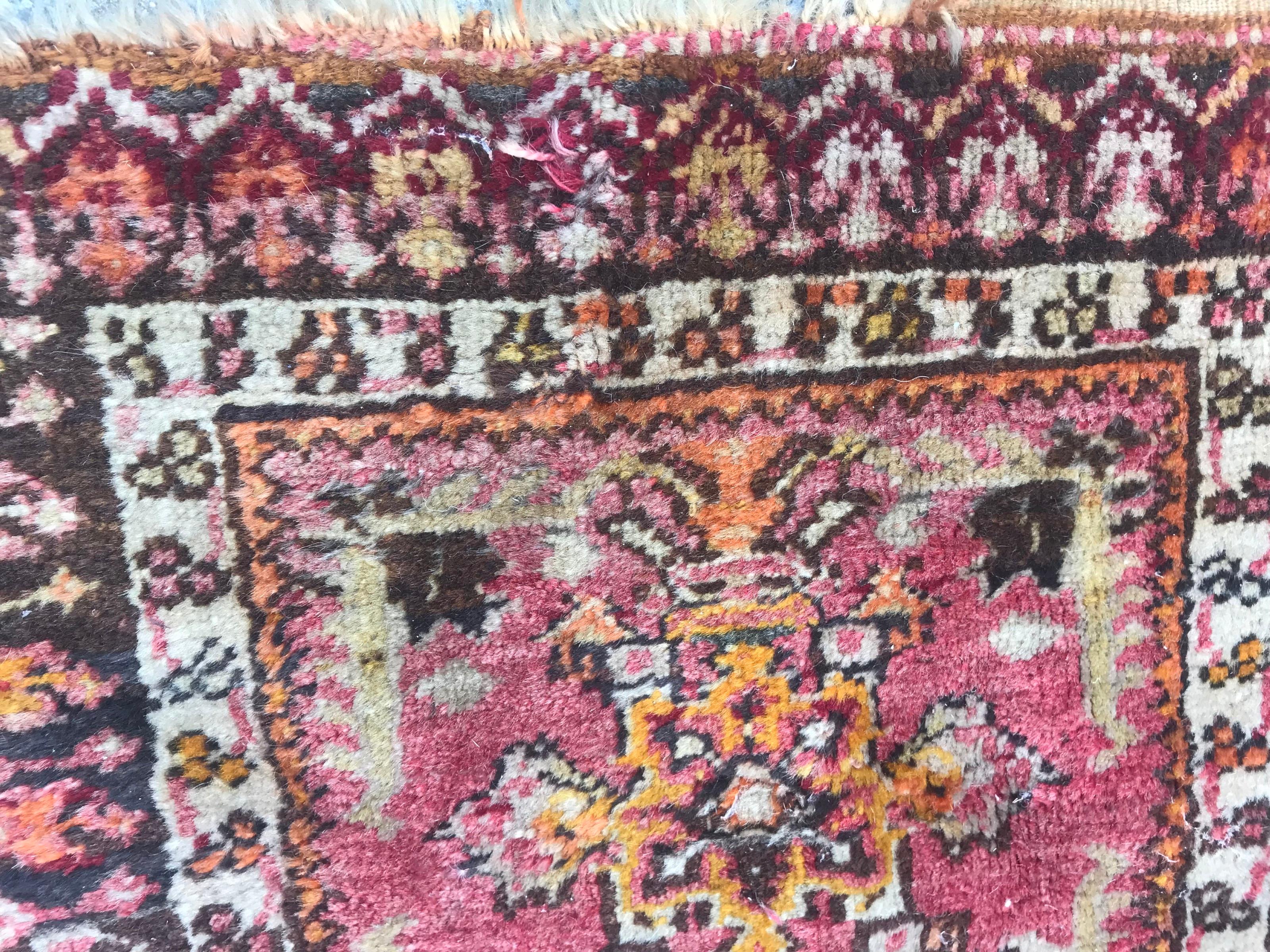 Little Antique Turkish Anatolian Rug In Good Condition For Sale In Saint Ouen, FR