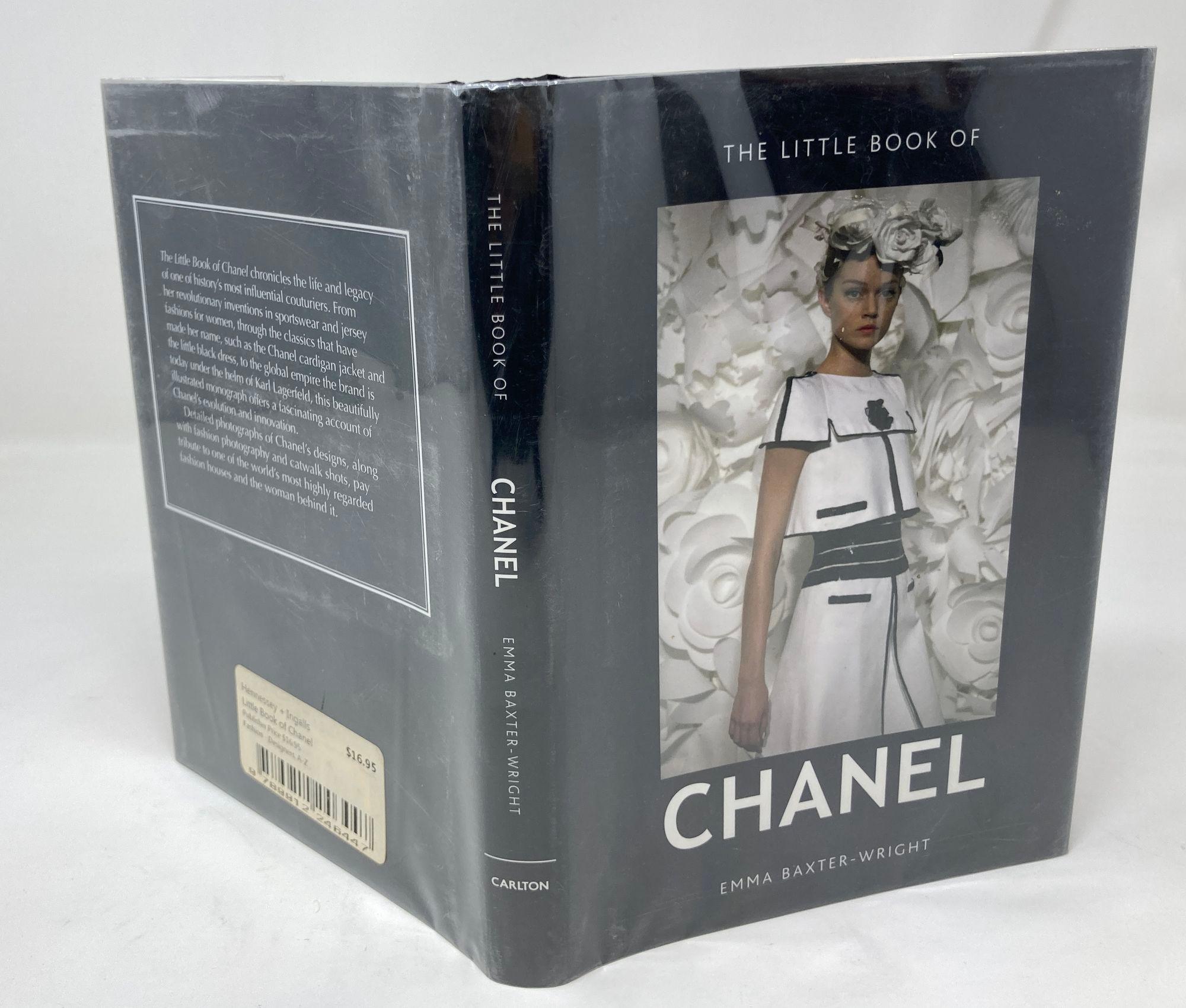 Little Book of Chanel von Lagerfeld: Die Geschichte des ikonischen Modedesigners (Moderne) im Angebot