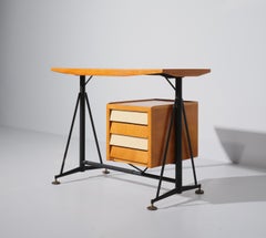 Little Desk Table of Italian Design from the 1950s, Beech Wood Black Iron Bras
