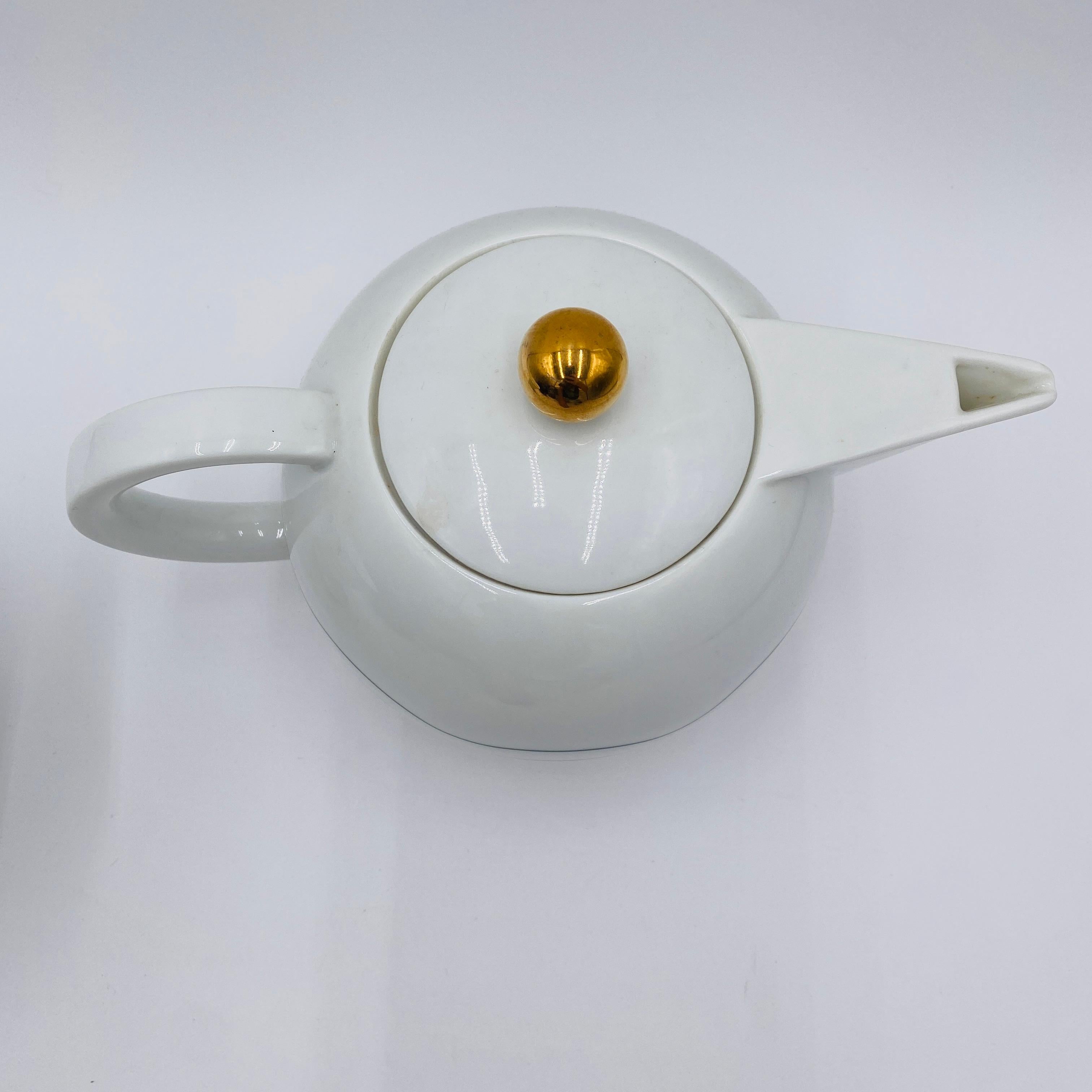 Little Dripper Ceramic Coffee Pot by Michael Graves for Swid Powell For Sale 7