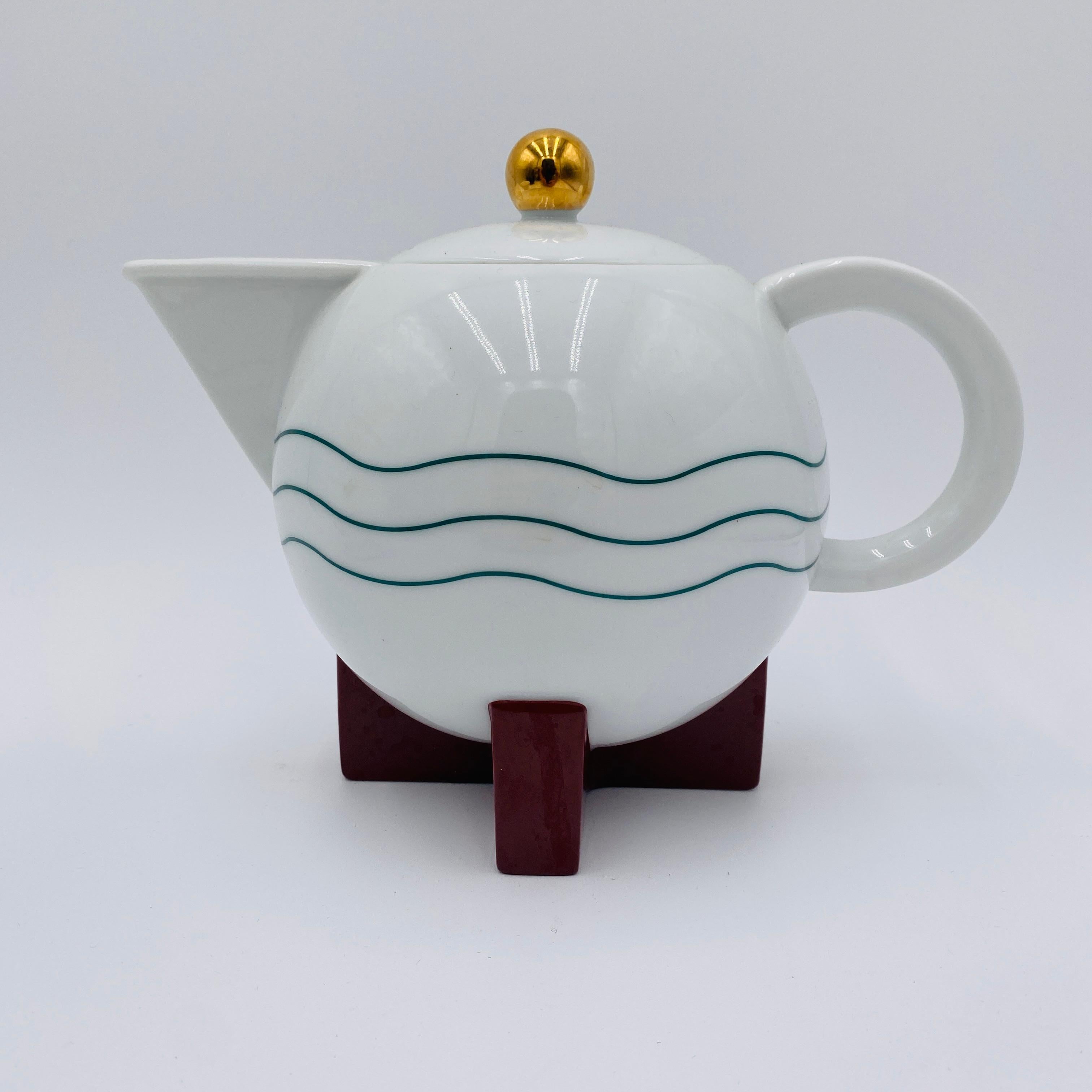 Little Dripper Ceramic Coffee Pot by Michael Graves for Swid Powell For Sale 9