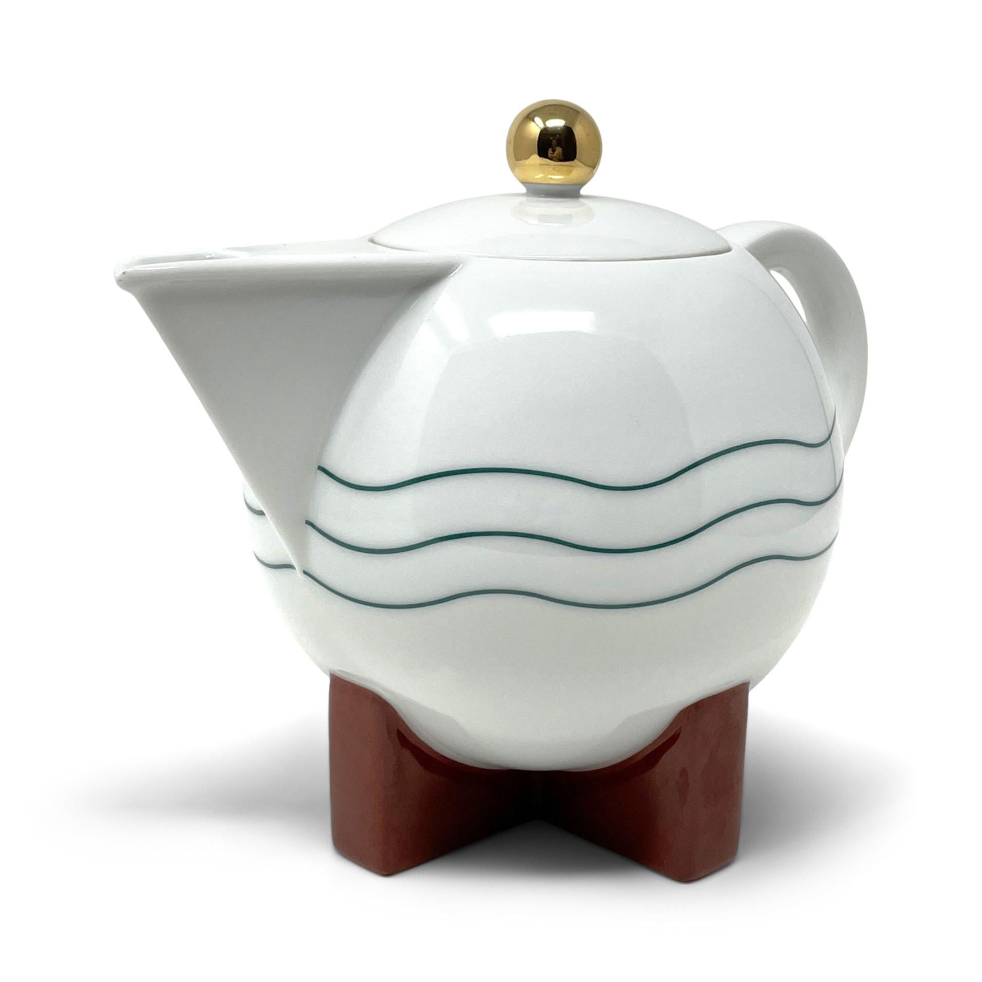 Perhaps Michael Graves' (1934-2015) most well-known design for Swid Powell, The Little Dripper (1986) is a 10 cup coffee pot born from Graves' preference for drip coffee and a lack of available drip coffee makers that met his aesthetic standards.