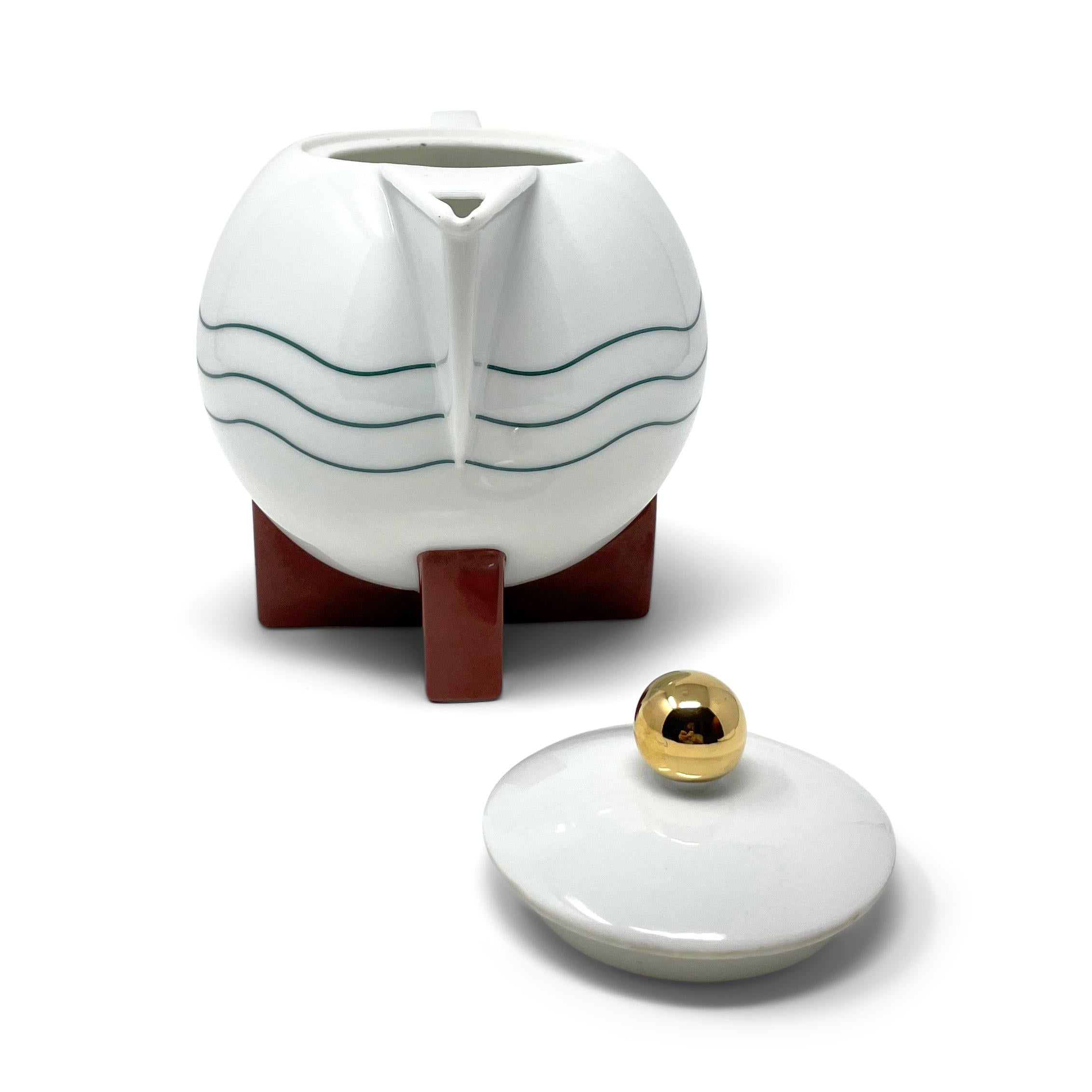 Little Dripper Ceramic Coffee Pot by Michael Graves for Swid Powell In Fair Condition In Brooklyn, NY