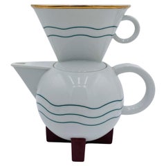 Cafetera de cerámica Little Dripper de Michael Graves para Swid Powell