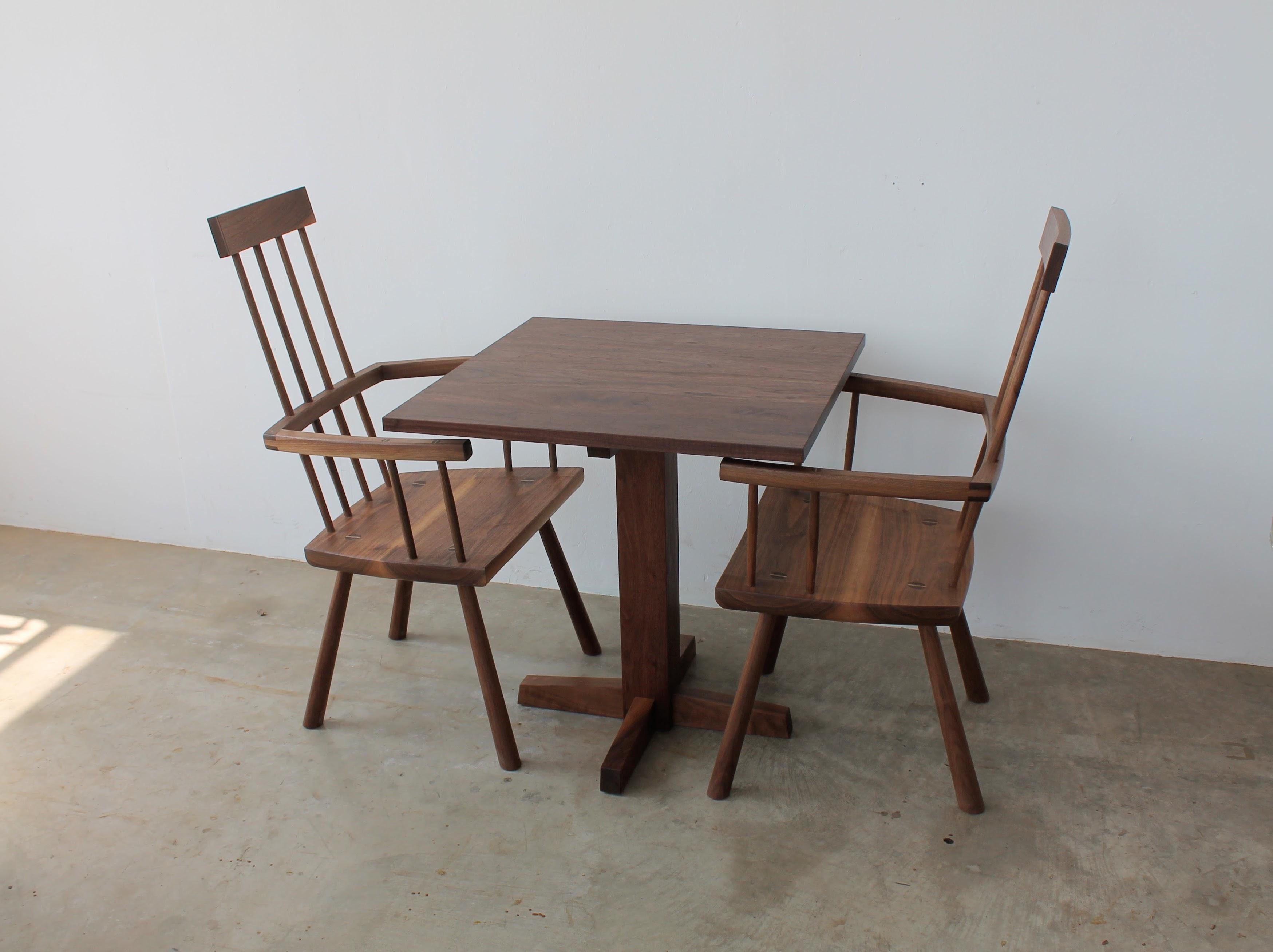 Little Dume Pedestal Table in Walnut In New Condition For Sale In Los Angeles, CA