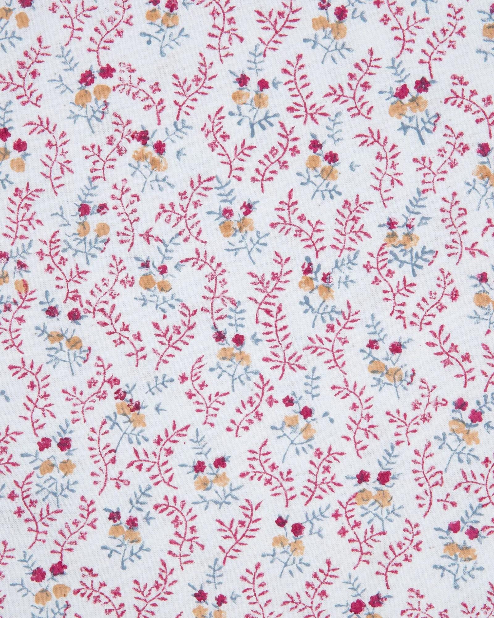 Italian Little Flower Napkins (Set of 4) For Sale