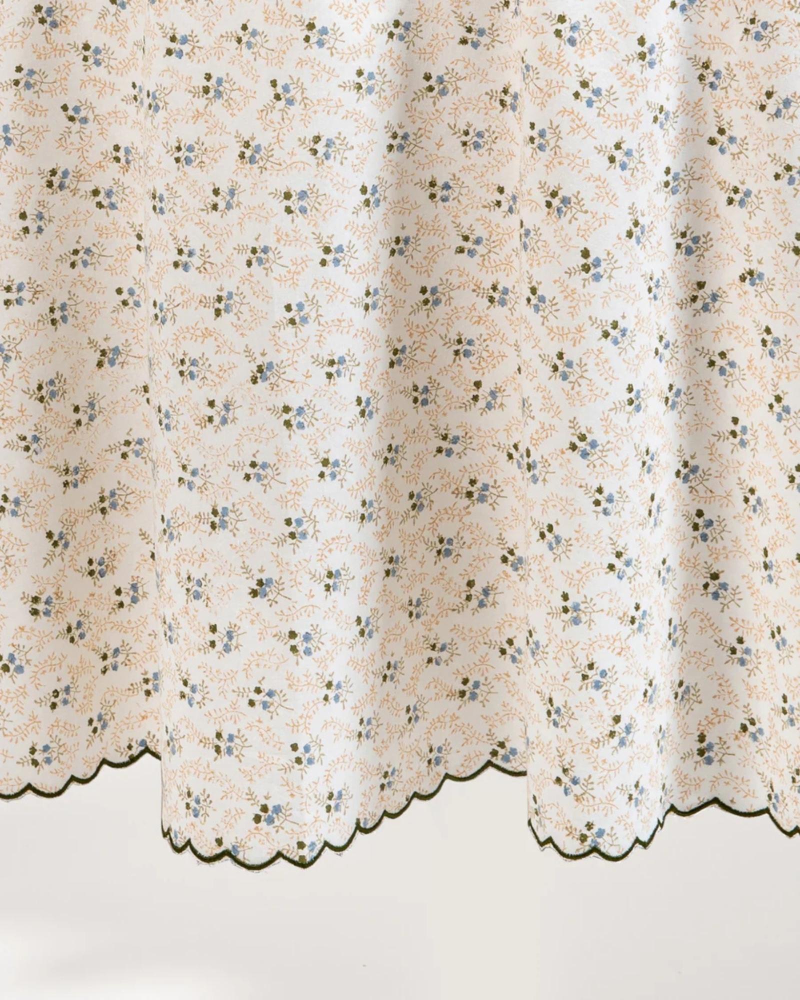 Contemporary Little Flower Tablecloth For Sale