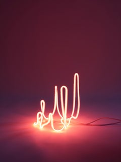 Little Fractal Neon Table Sculpture in Translucent Glass & Neon by Dace Sūna
