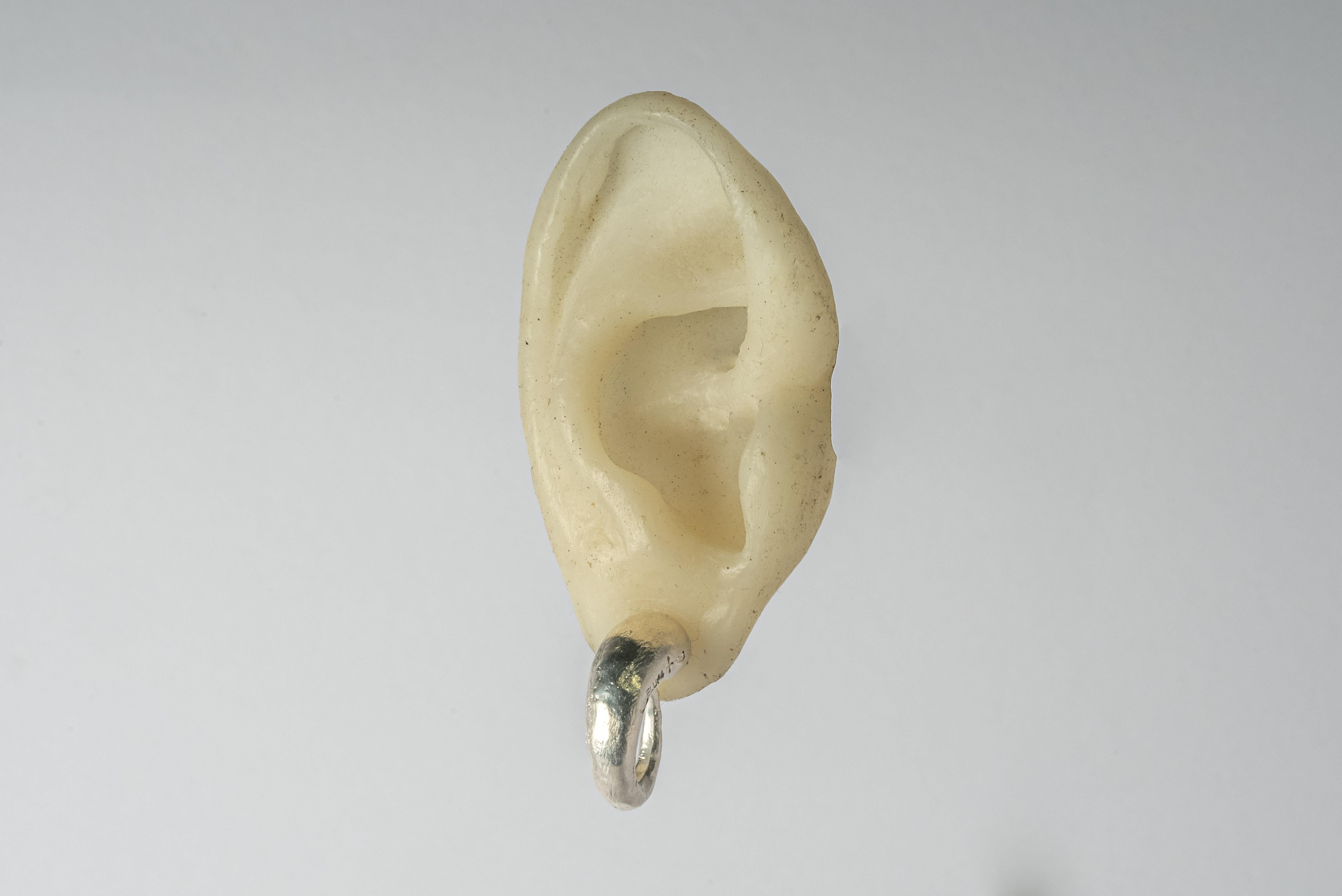 Little Horn Earring (MA) For Sale 2