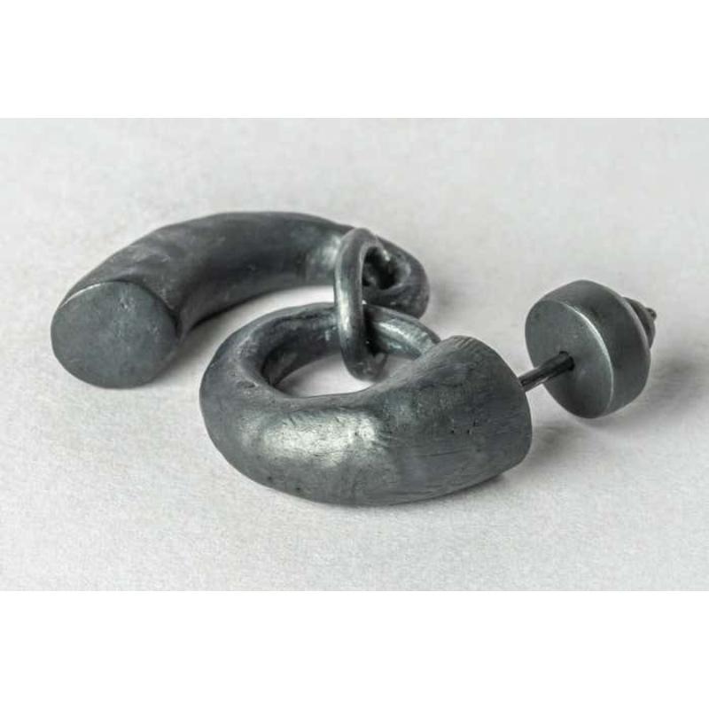 Little Horn Pendant Earring (KA) In New Condition For Sale In Hong Kong, Hong Kong Island