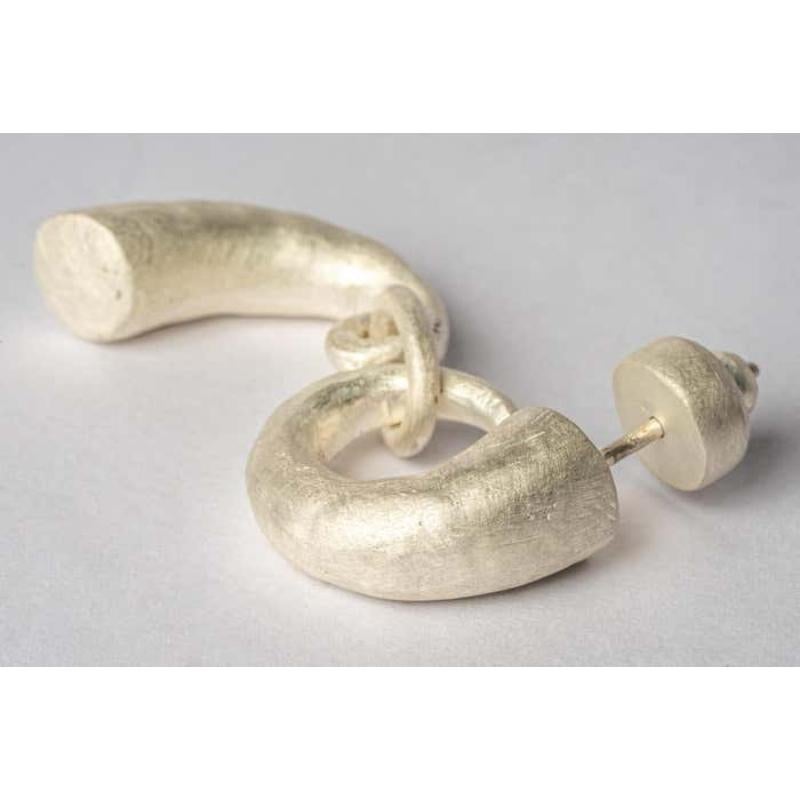 Little Horn Pendant Earring (MA) In New Condition For Sale In Hong Kong, Hong Kong Island