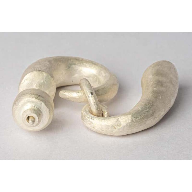Little Horn Pendant Earring (MA) For Sale 1