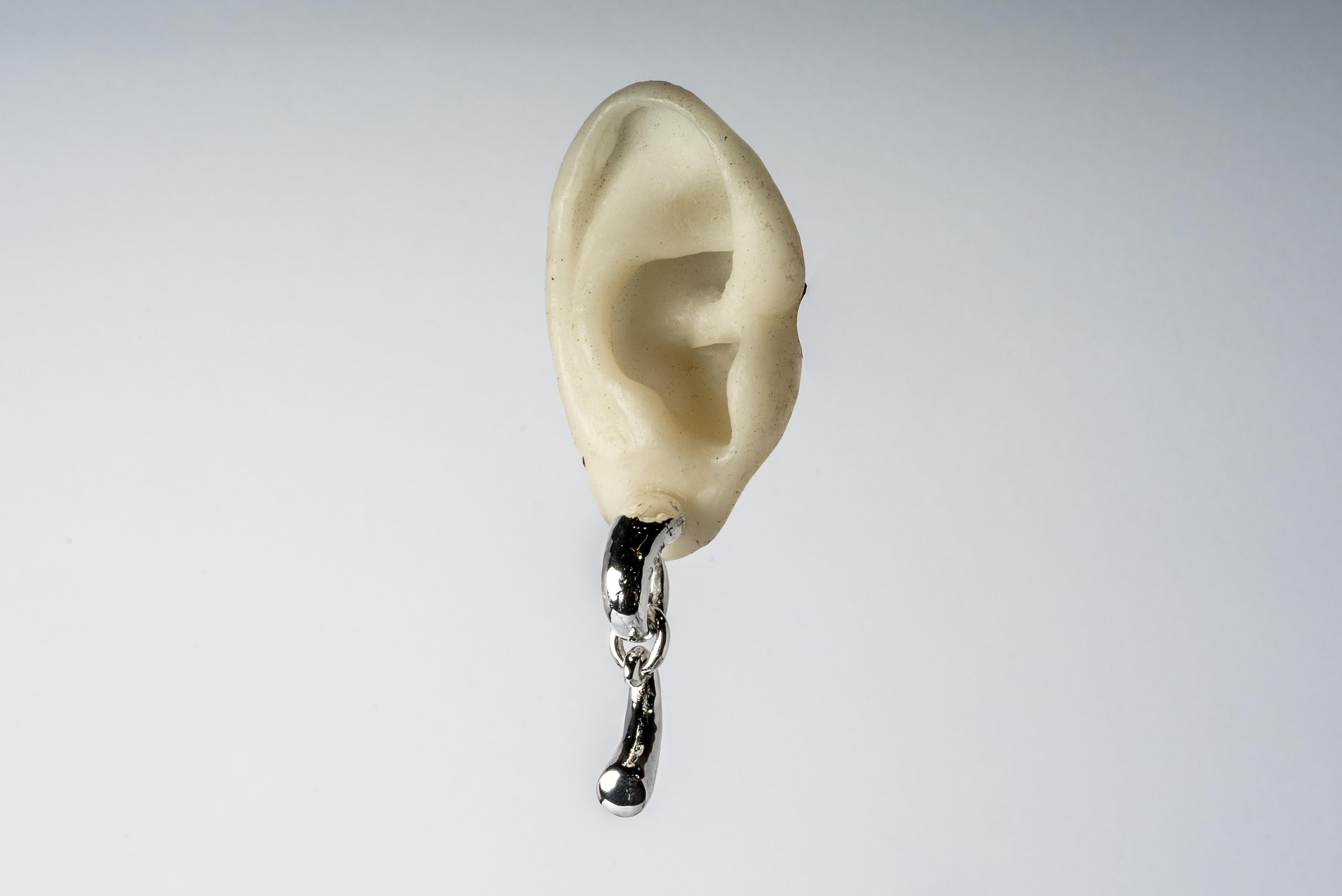 Little Horn Pendant Earring (PA) For Sale 3