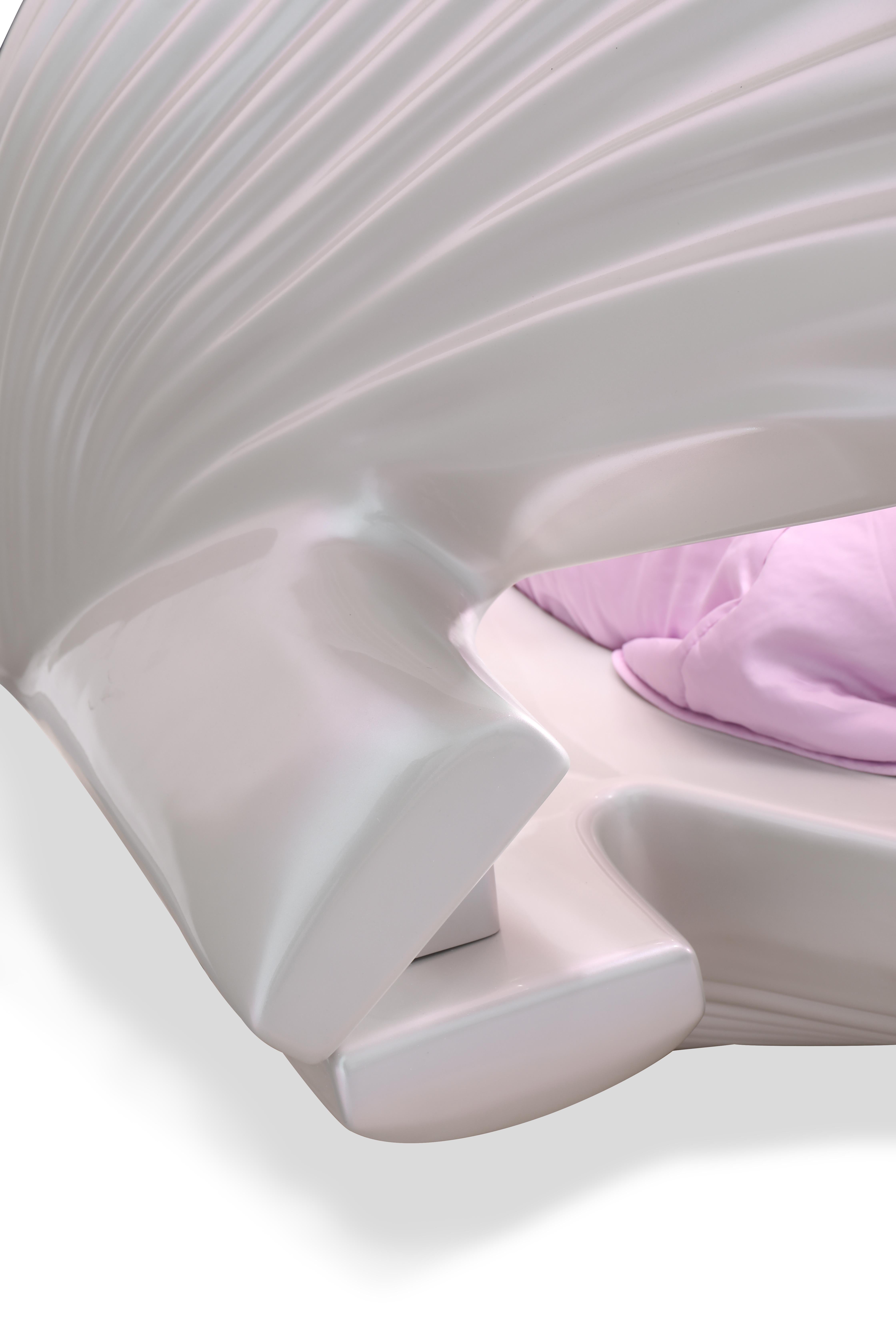 Kleines Meerjungfrauen-Kinderbett in Elfenbein mit Muschelbezug von Circu Magical Furniture (21. Jahrhundert und zeitgenössisch) im Angebot