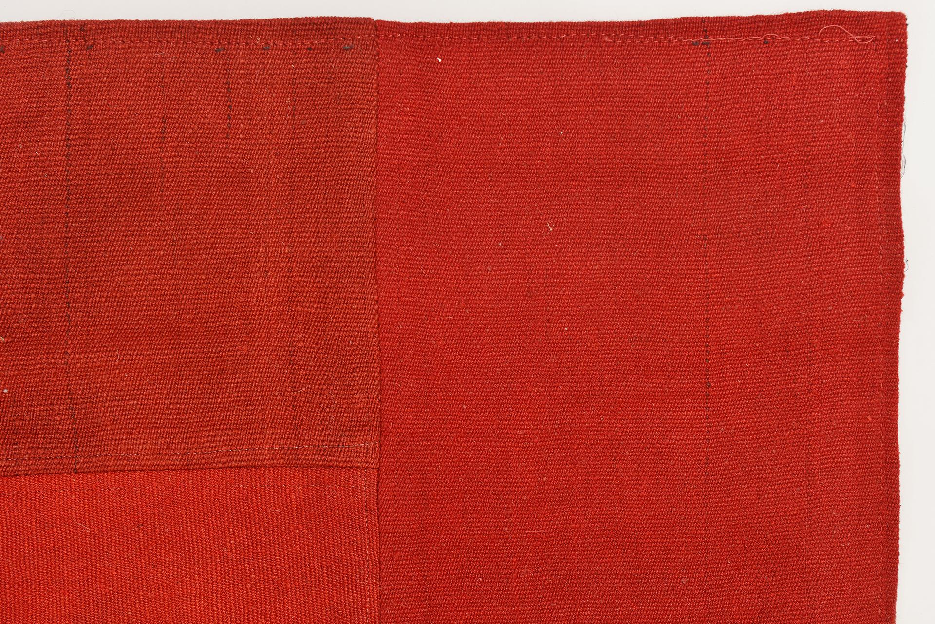Kleiner marokkanischer Teppich (20. Jahrhundert) im Angebot