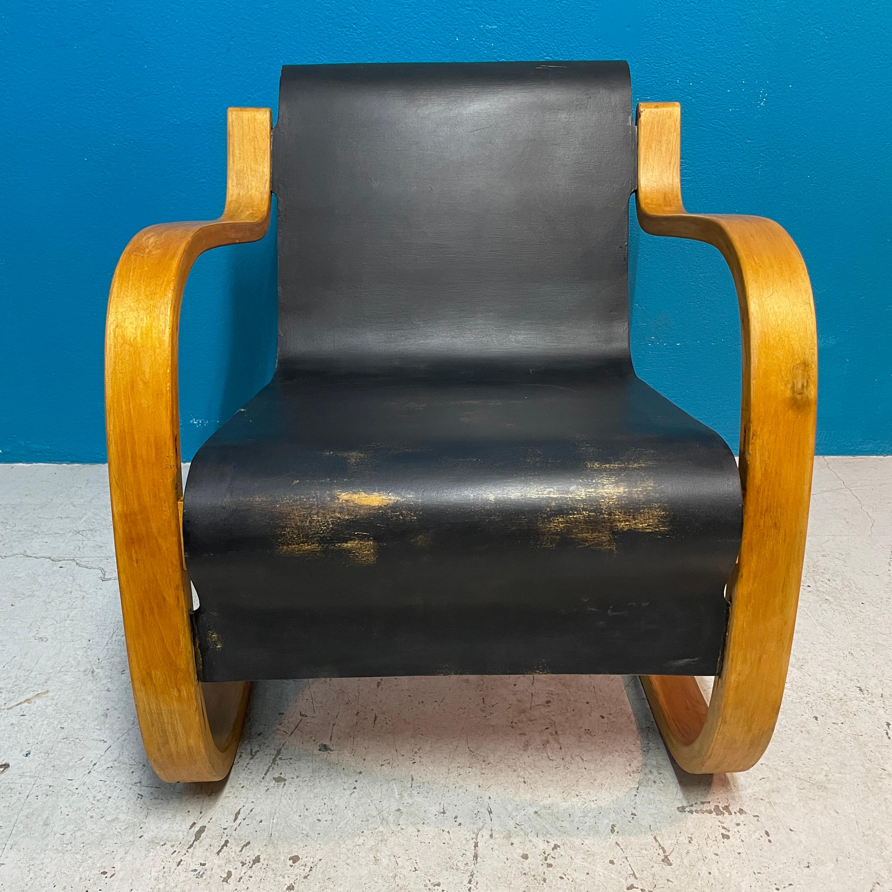 Mid-Century Modern Little Paimio Cantilevered Chair by Alvar Aalto, Model 31/42